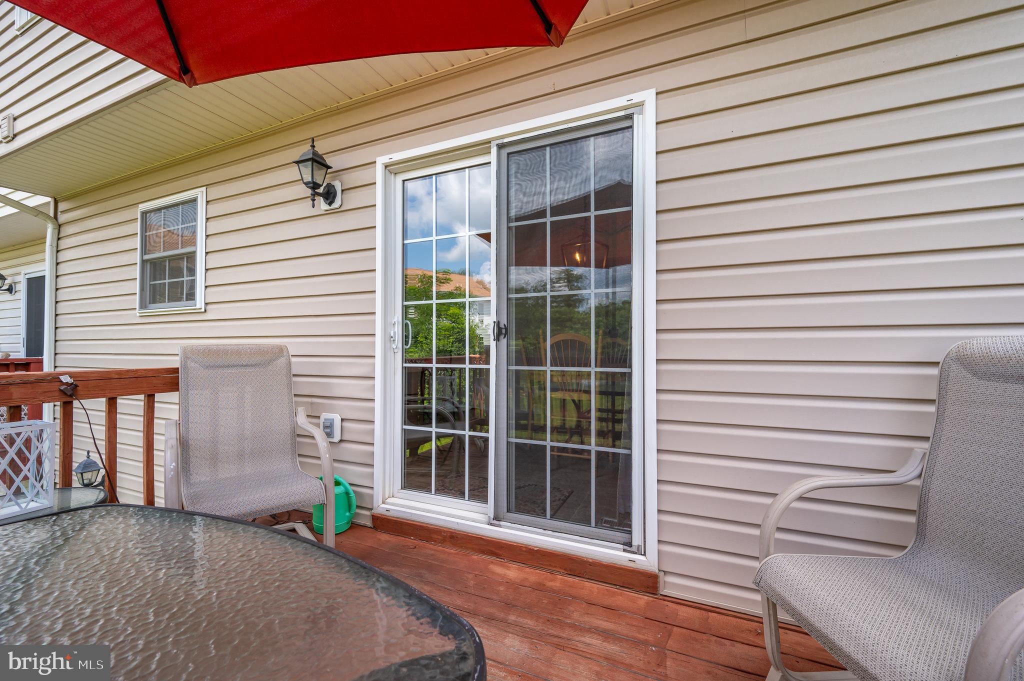 AMBER WOODS - Residential