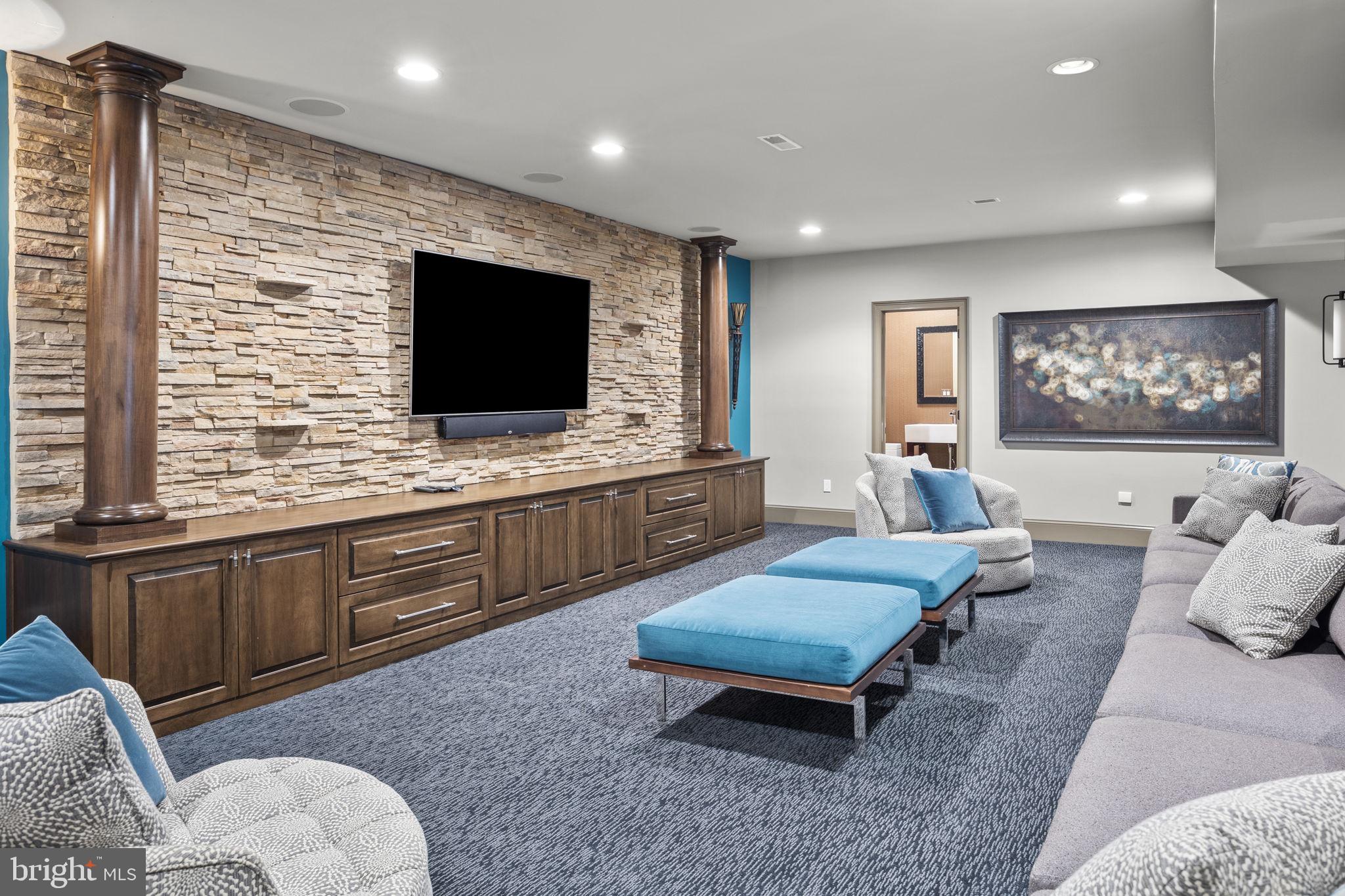 WOODS AT NORTHAMPTON - Residential