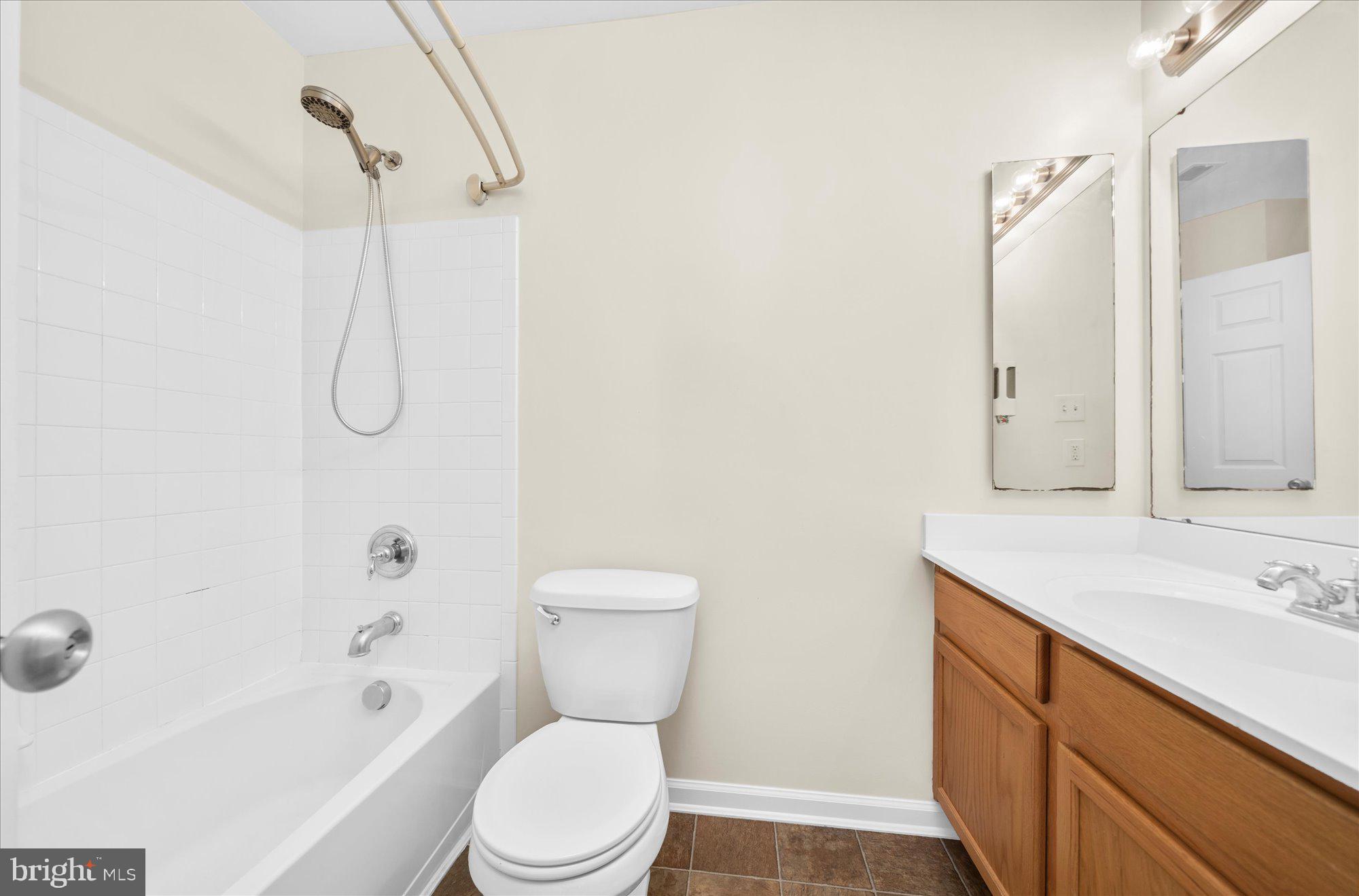 COVENTRY GLEN - Residential