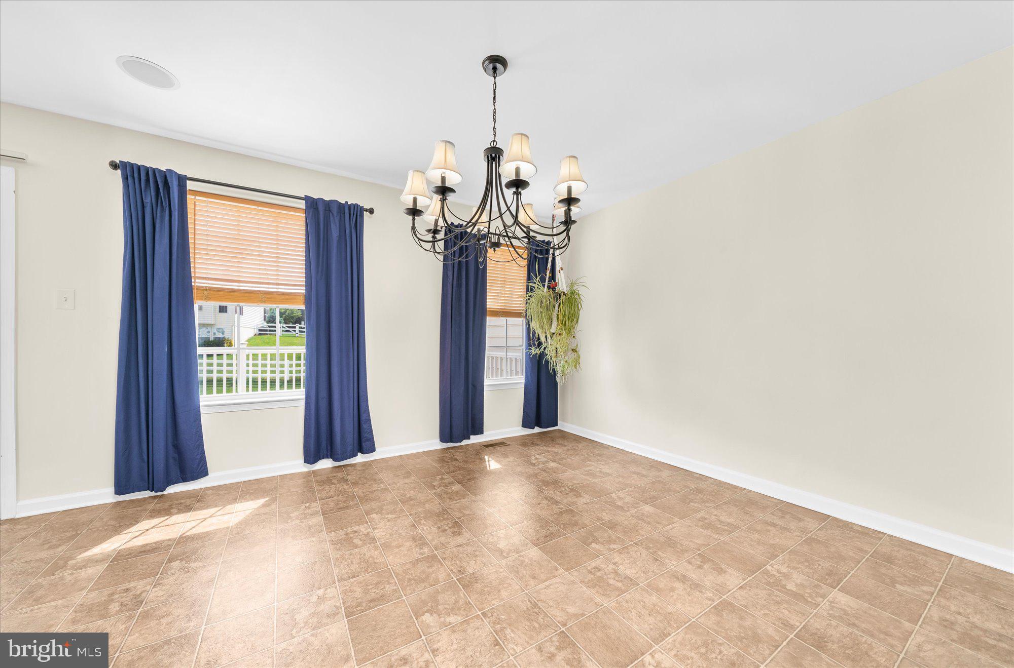 COVENTRY GLEN - Residential