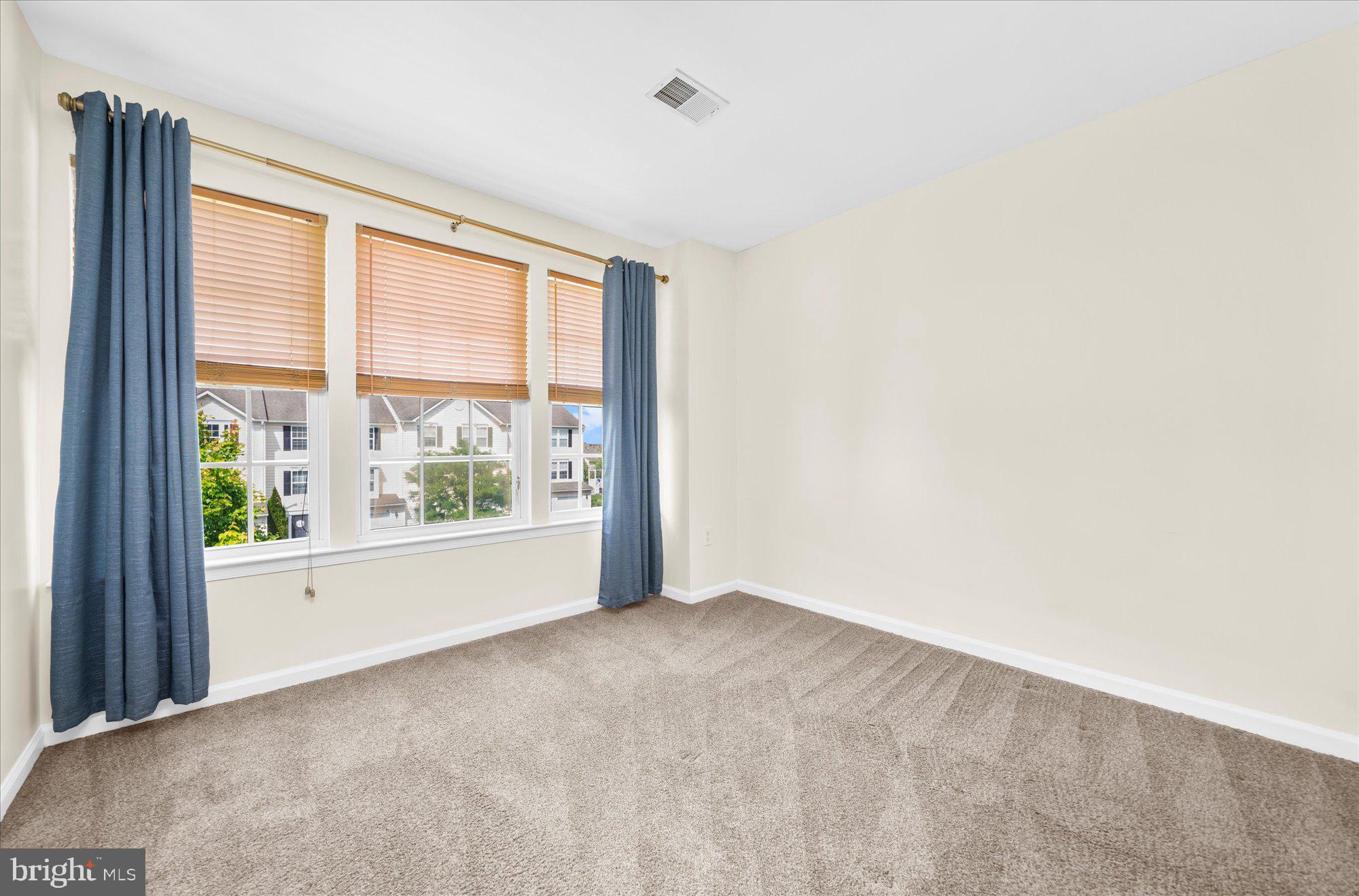 COVENTRY GLEN - Residential