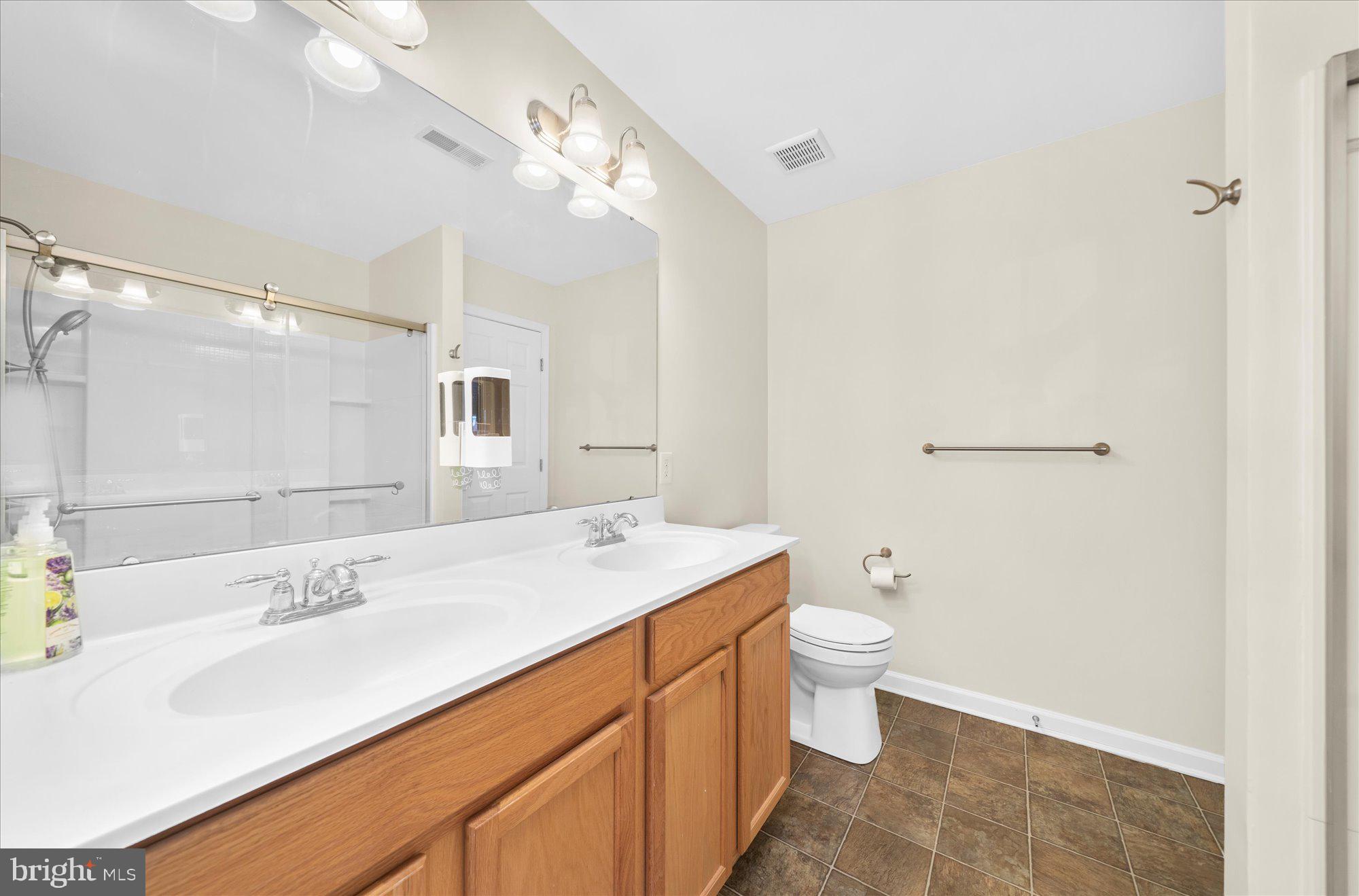 COVENTRY GLEN - Residential