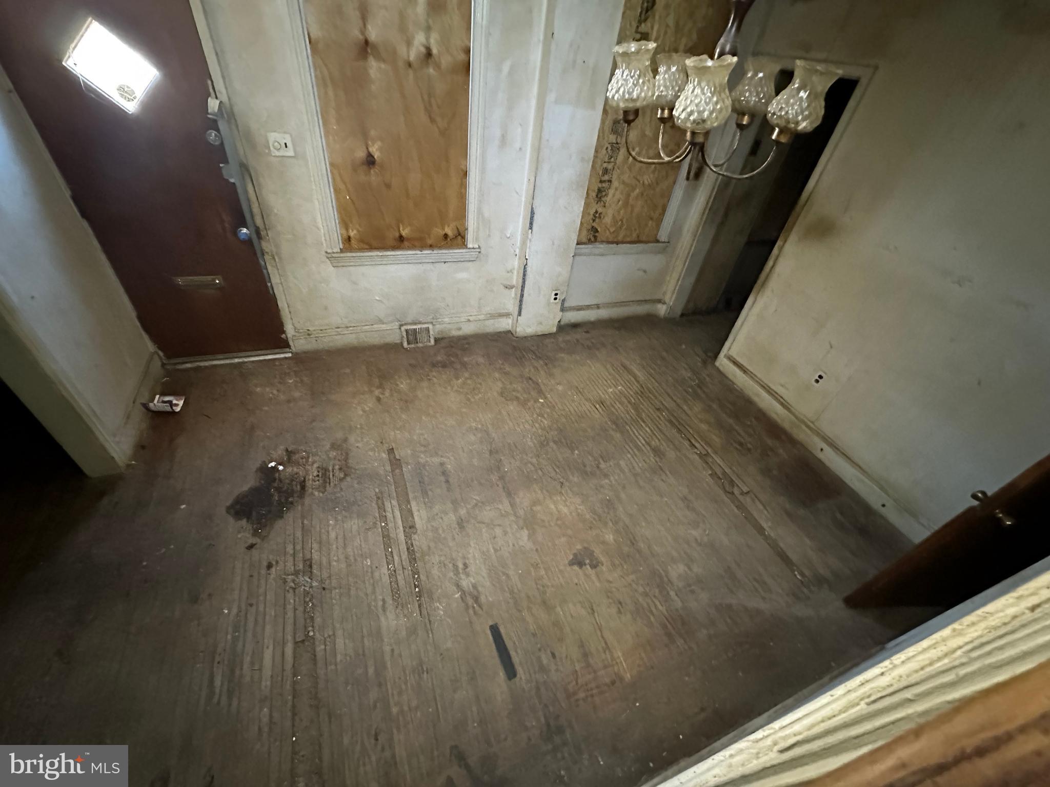 NORRIS SQUARE - Residential