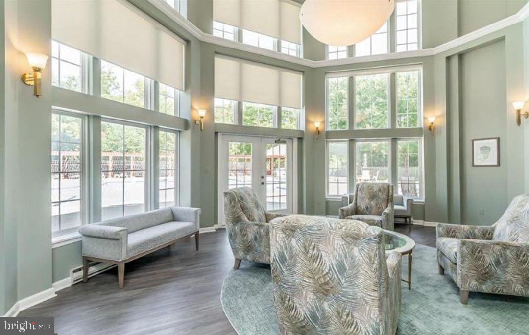 GREENBRIER HILLS - Residential Lease