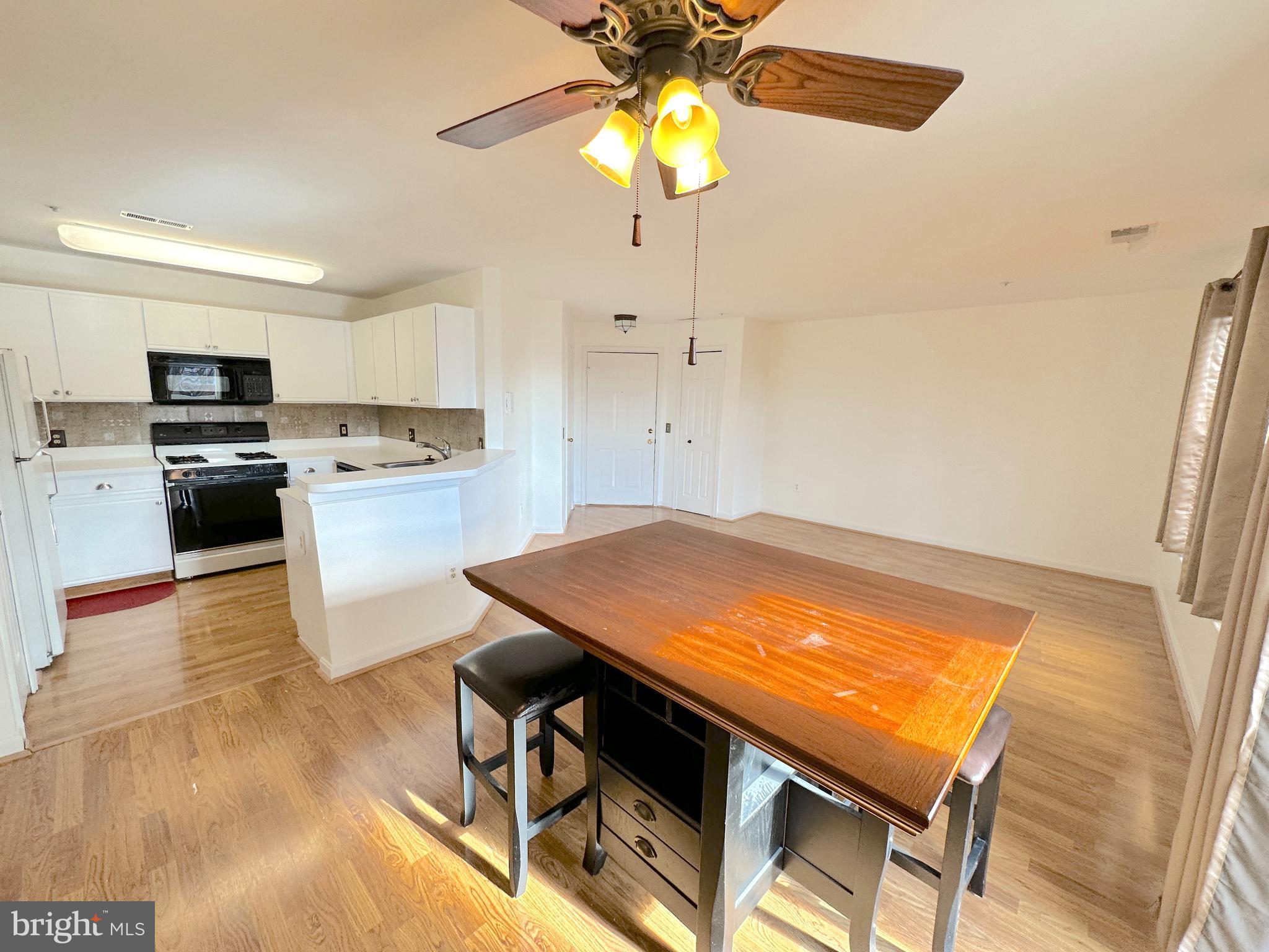 GREENBRIER HILLS - Residential Lease