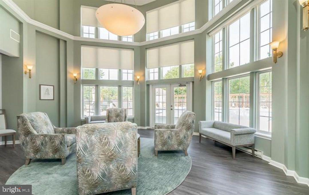 GREENBRIER HILLS - Residential Lease