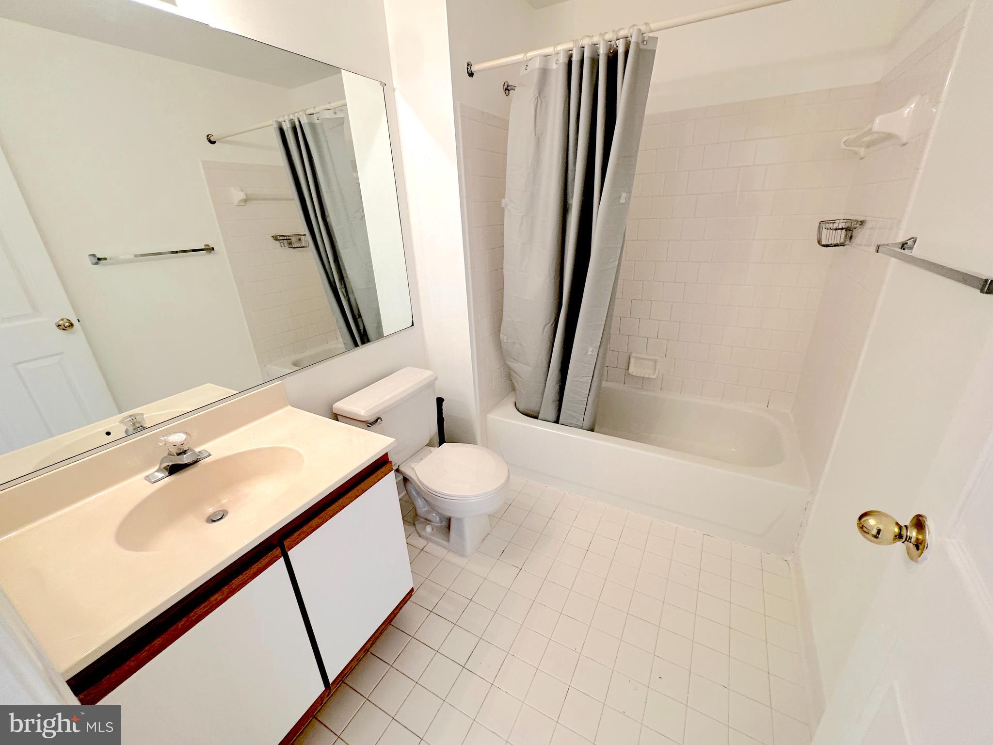 GREENBRIER HILLS - Residential Lease