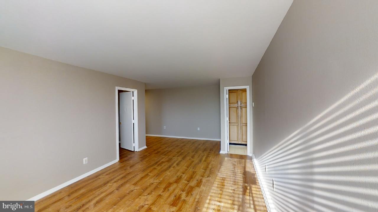 BARCROFT HILLS - Residential