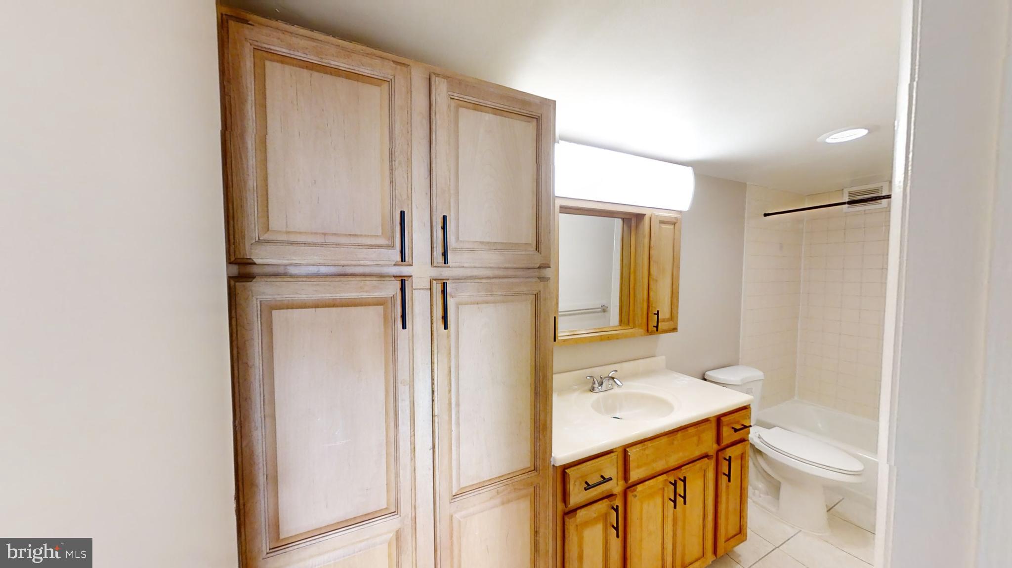 BARCROFT HILLS - Residential