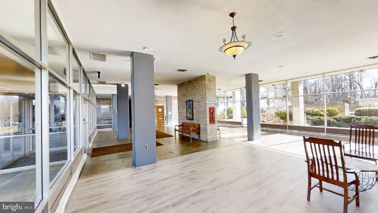 BARCROFT HILLS - Residential