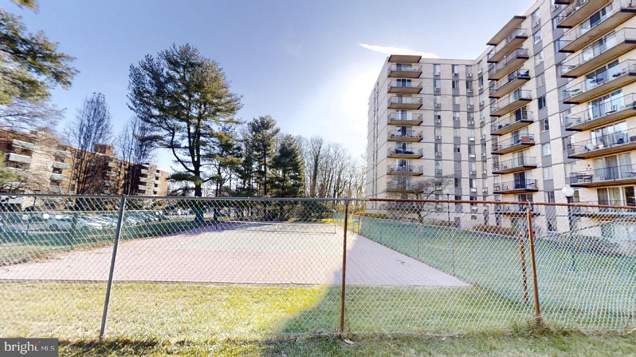 BARCROFT HILLS - Residential