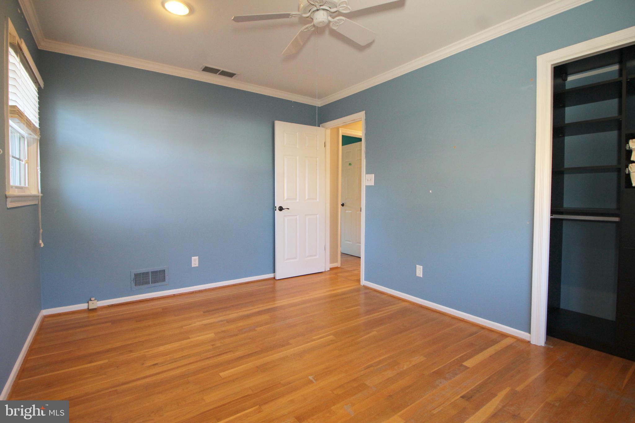 BERKELEY MANOR - Residential Lease