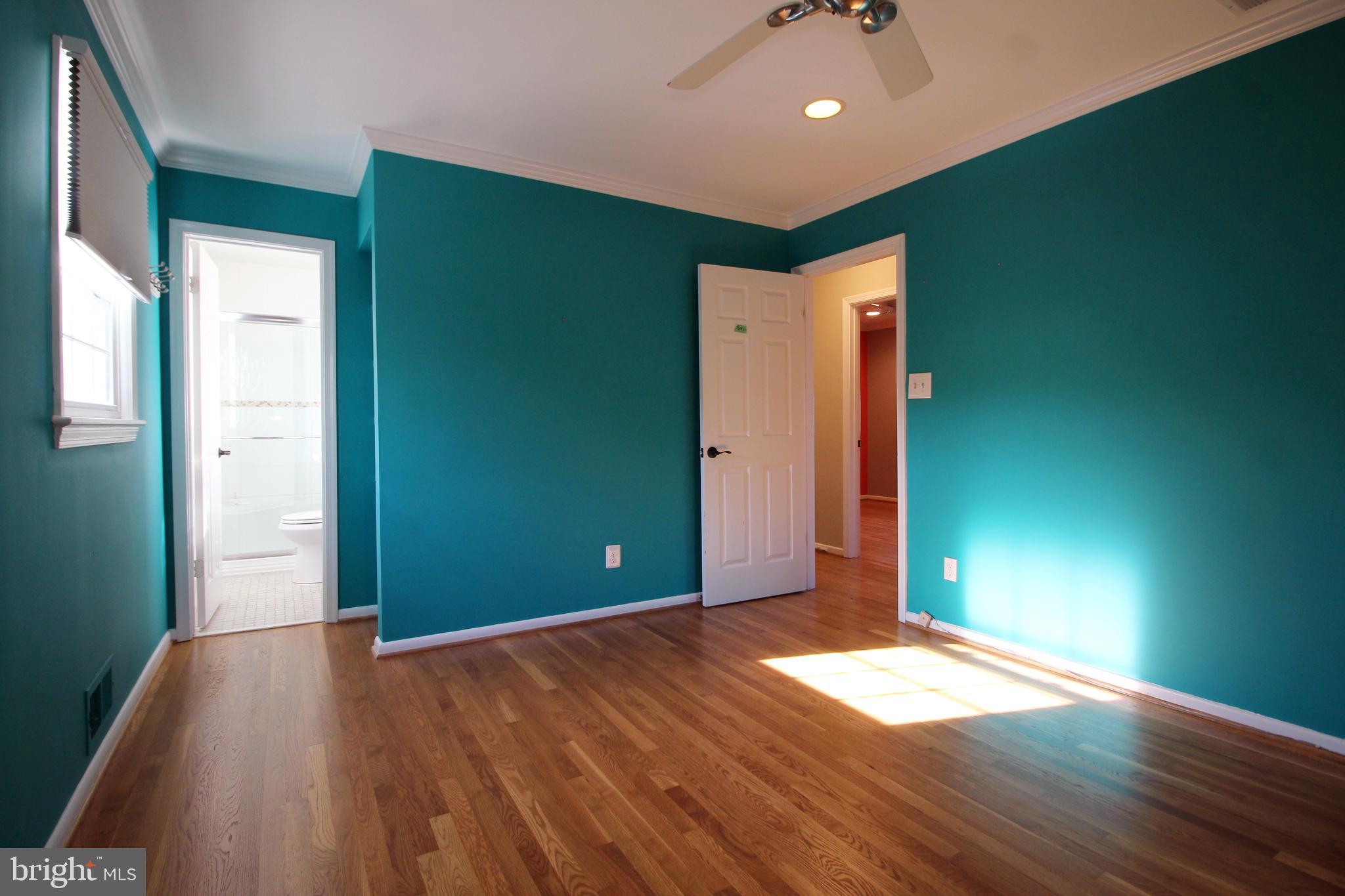 BERKELEY MANOR - Residential Lease