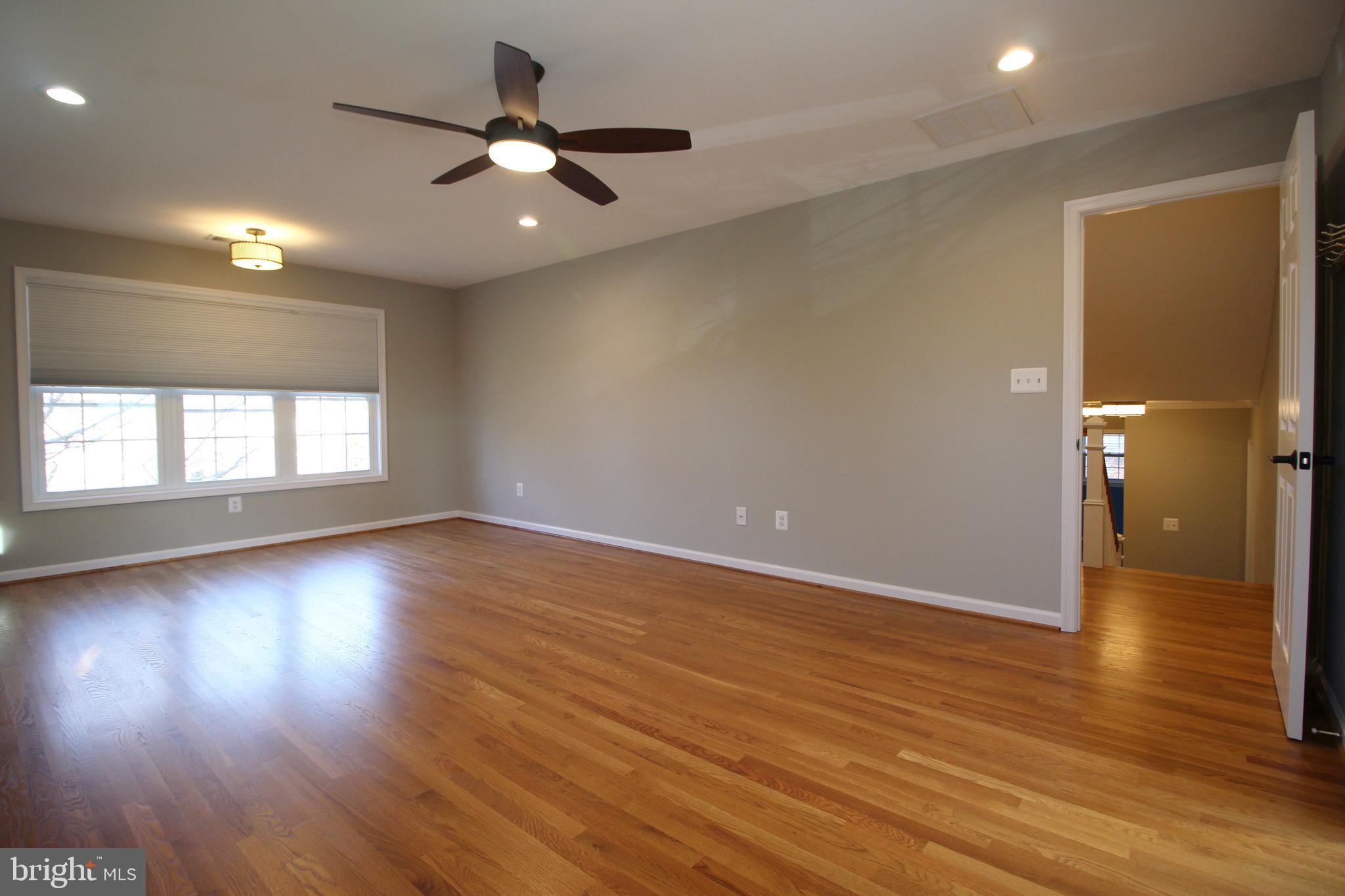 BERKELEY MANOR - Residential Lease