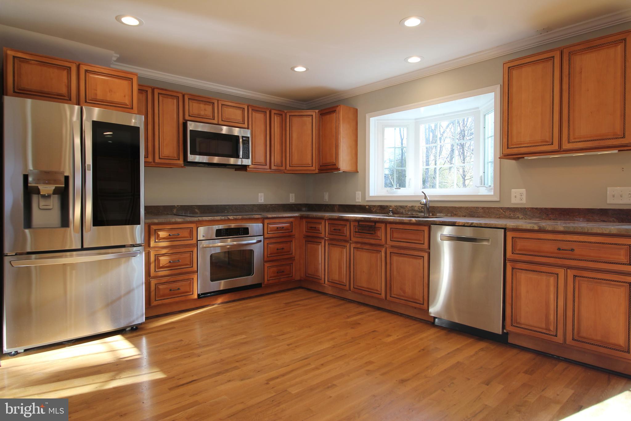 BERKELEY MANOR - Residential Lease