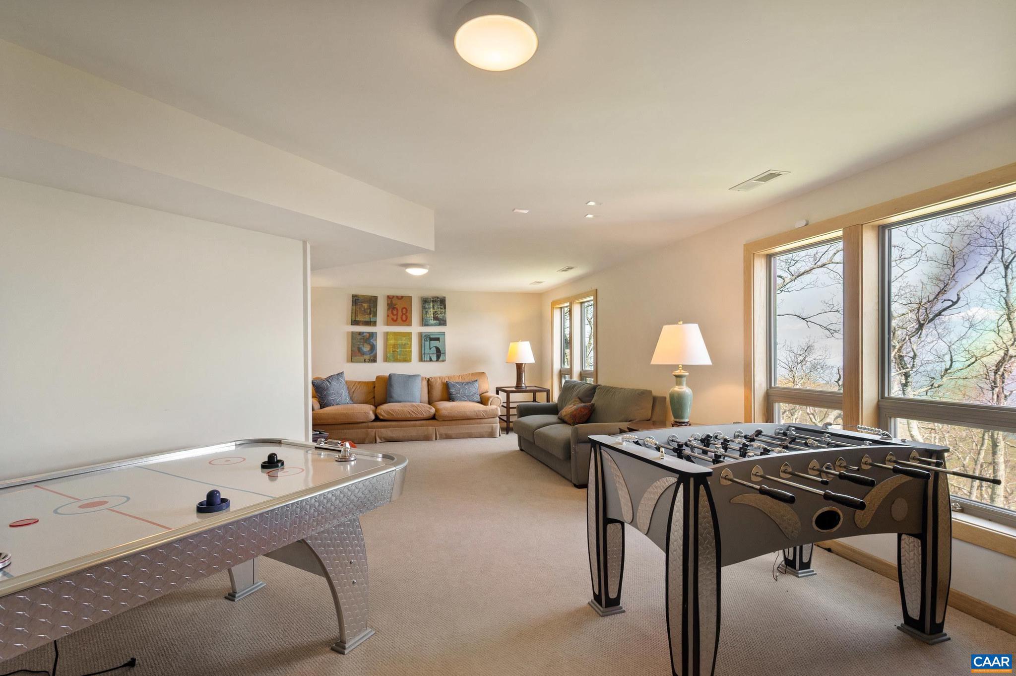 WINTERGREEN RESORT - Residential
