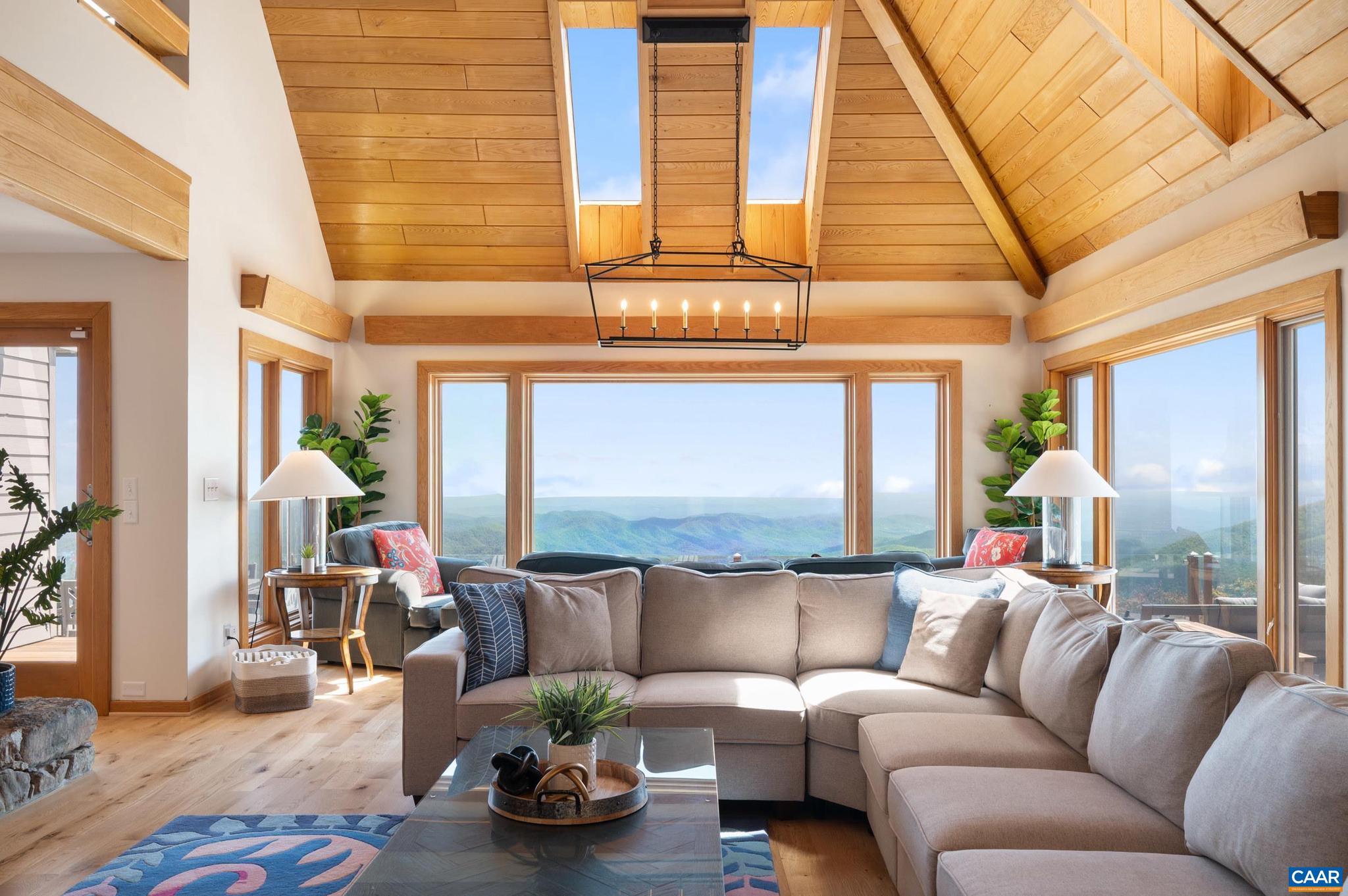 WINTERGREEN RESORT - Residential