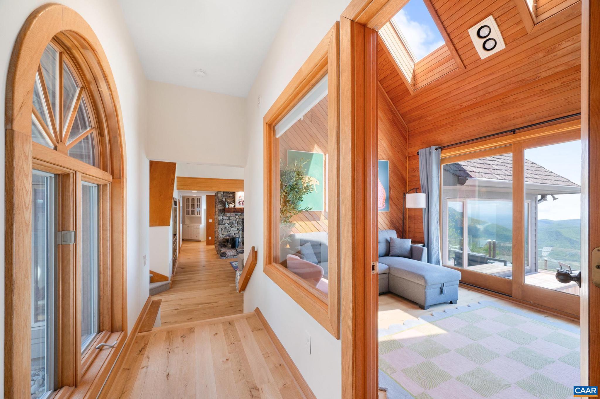 WINTERGREEN RESORT - Residential