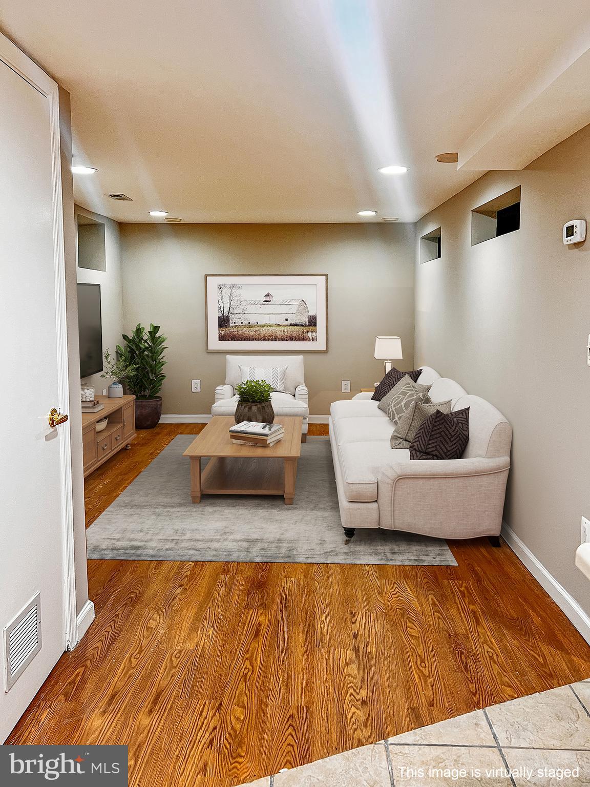 GARRISON - Residential