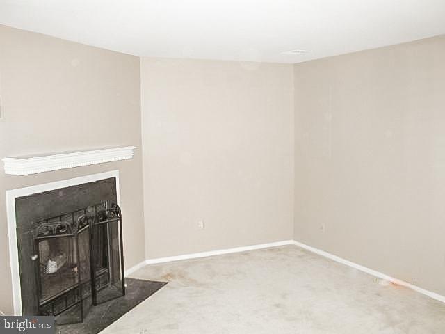 OAKWOOD COMMONS AT BURKE - Residential Lease