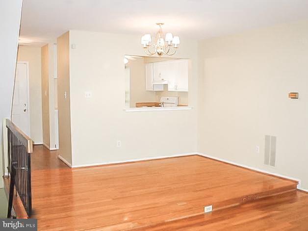 OAKWOOD COMMONS AT BURKE - Residential Lease