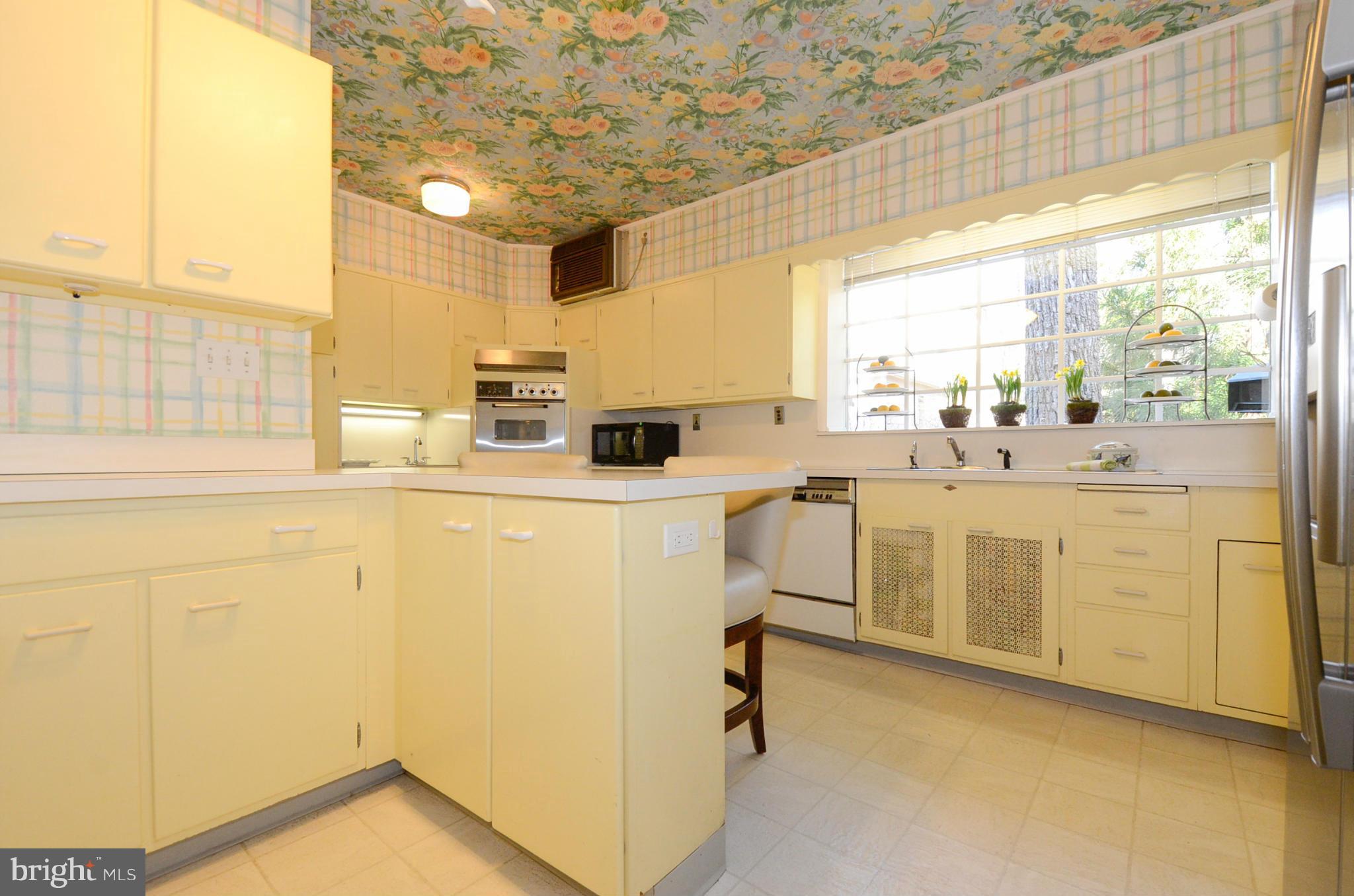 ROLAND PARK - Residential