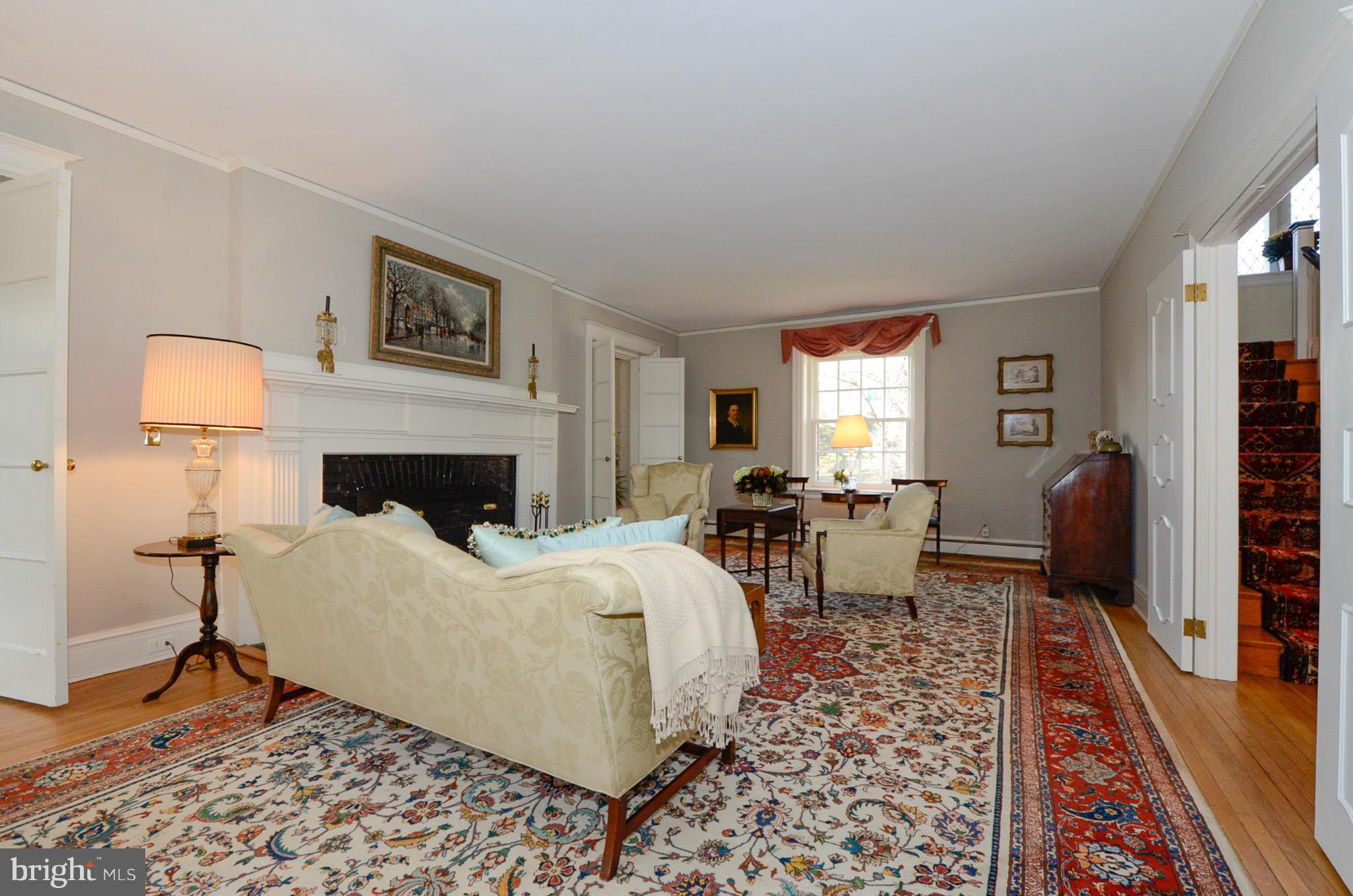 ROLAND PARK - Residential