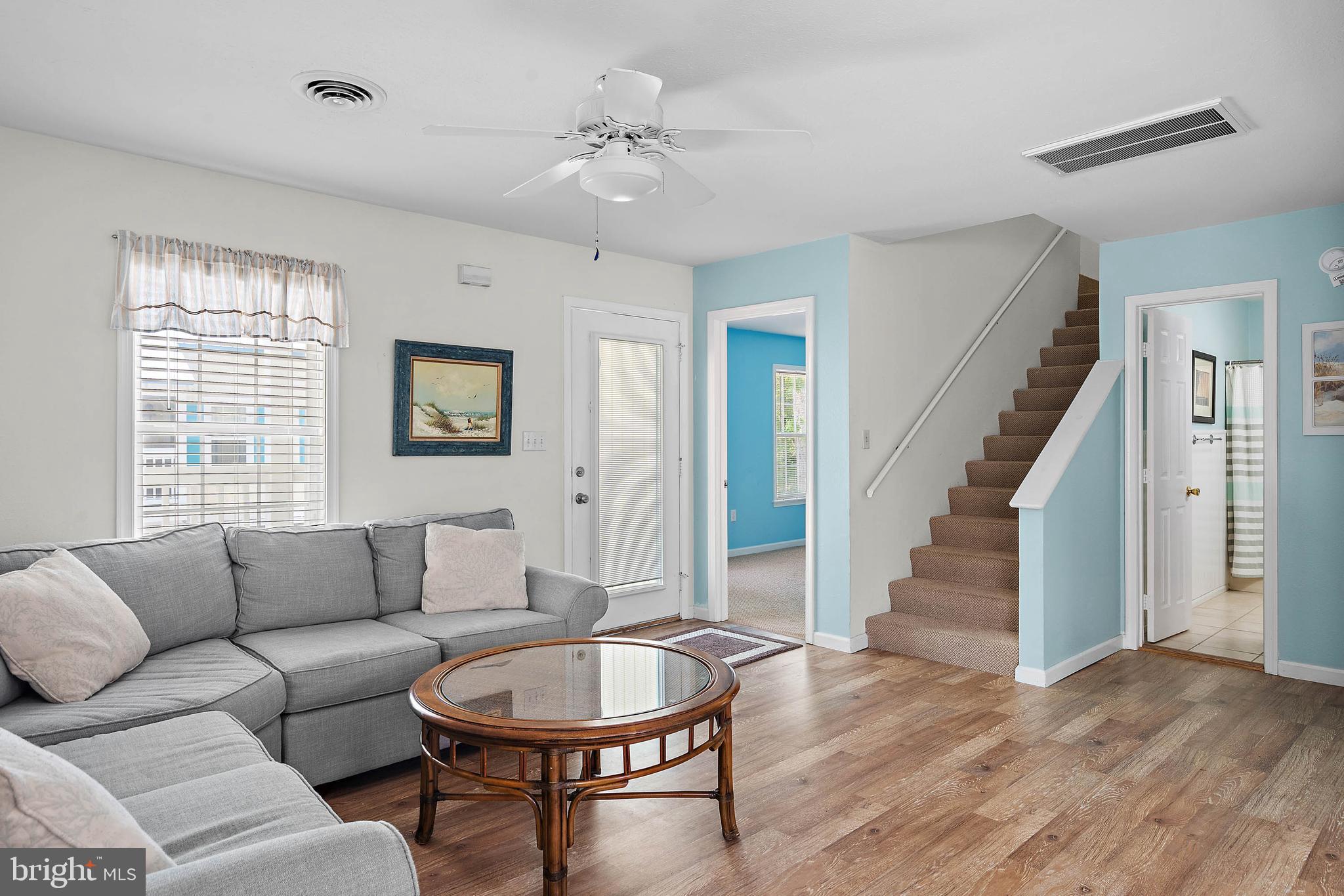 BAHAMAS BEACH - Residential