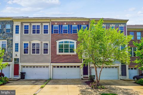 4409 POTOMAC HIGHLANDS CIRCLE TRIANGLE VA 22172