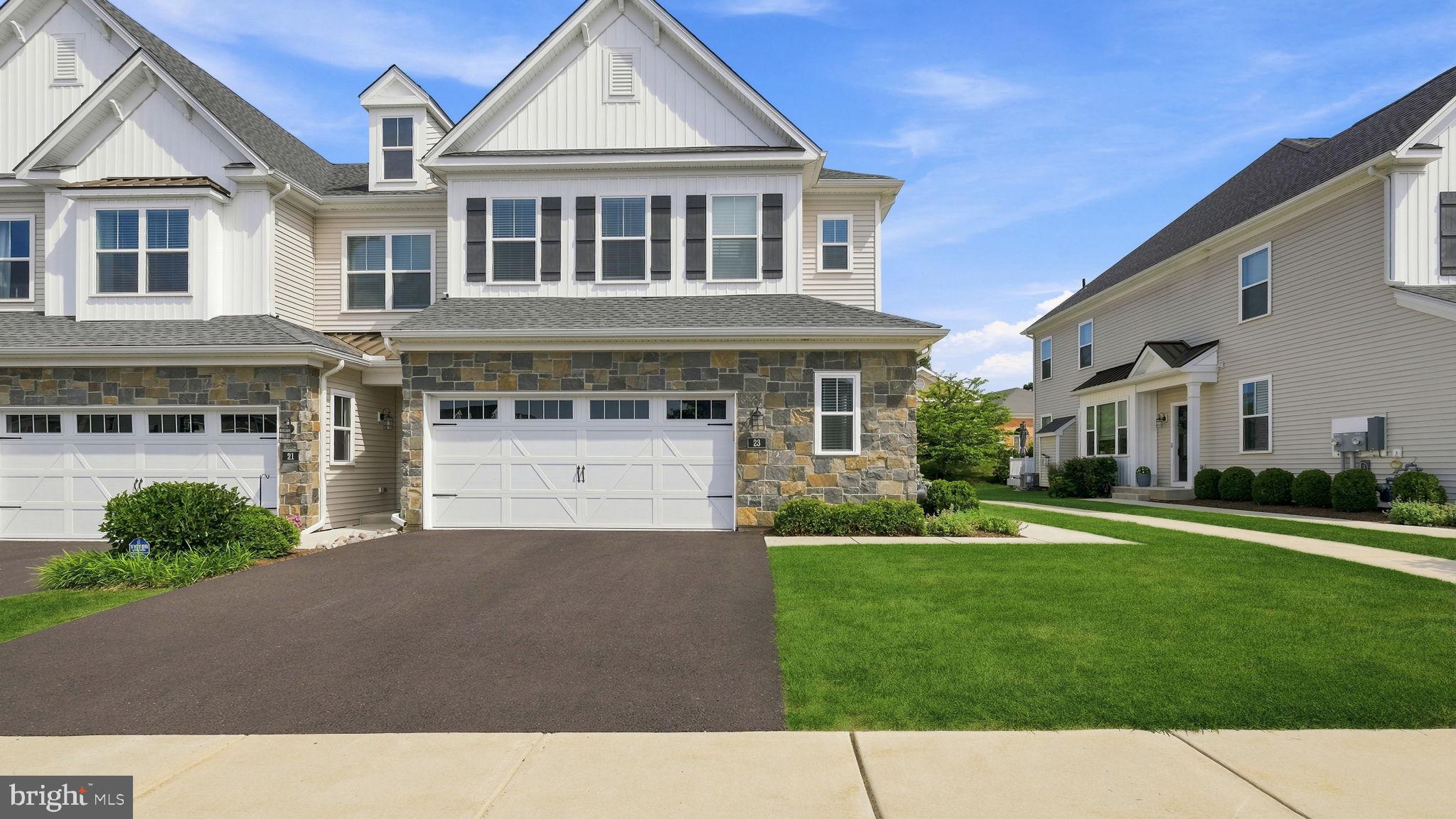 23 SWAN LANE