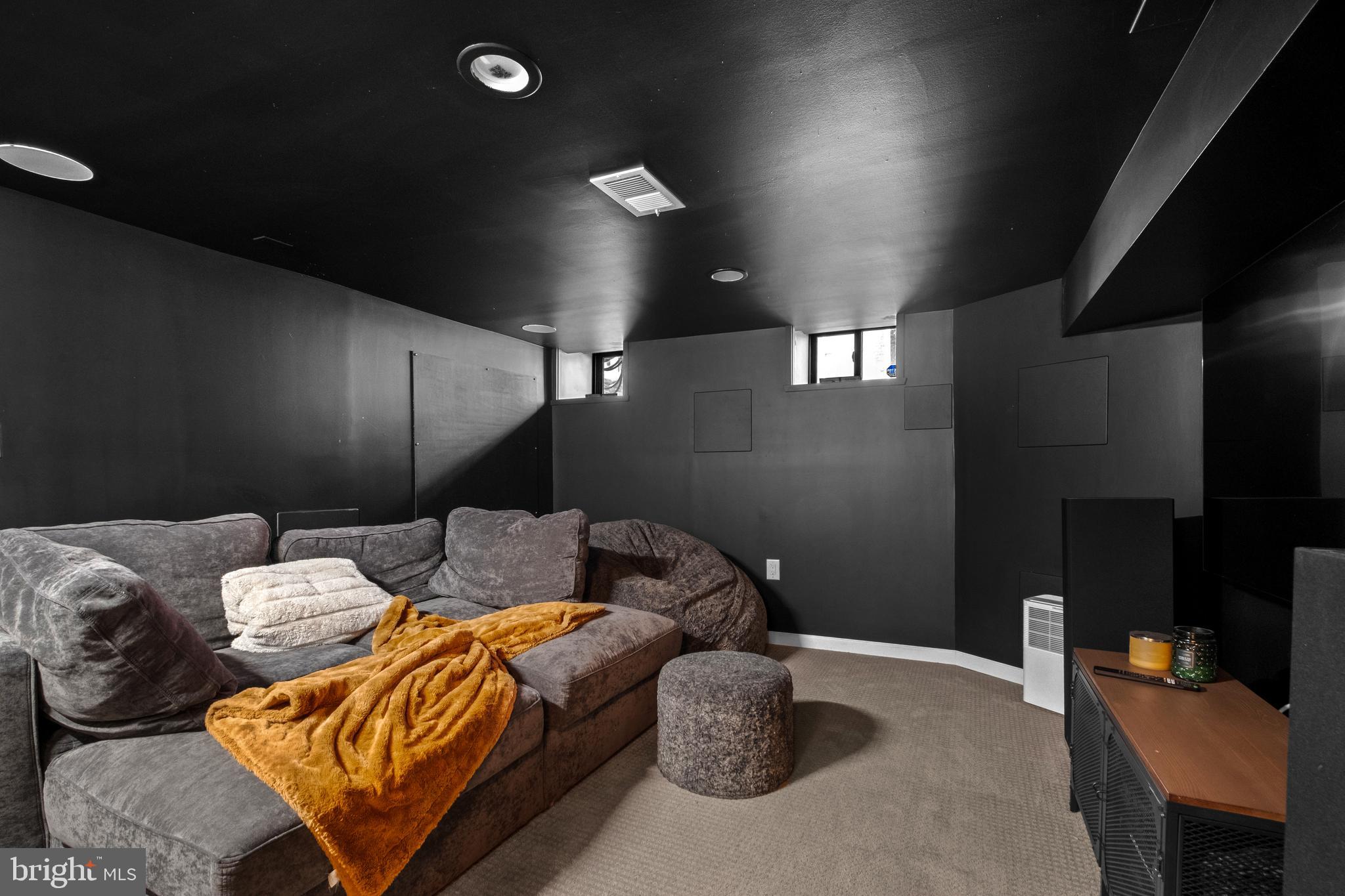 EAST PASSYUNK CROSSING - Residential