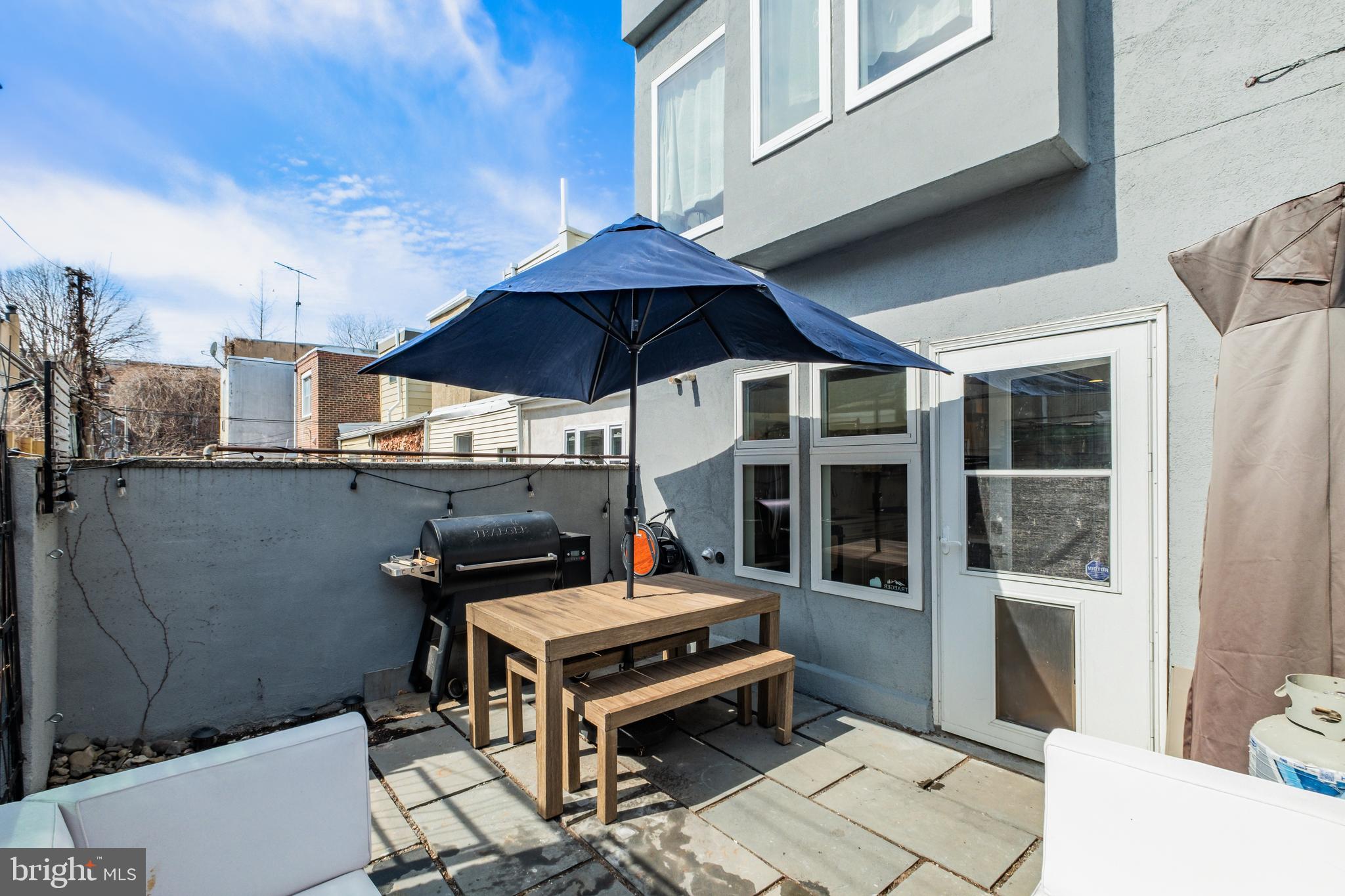 EAST PASSYUNK CROSSING - Residential