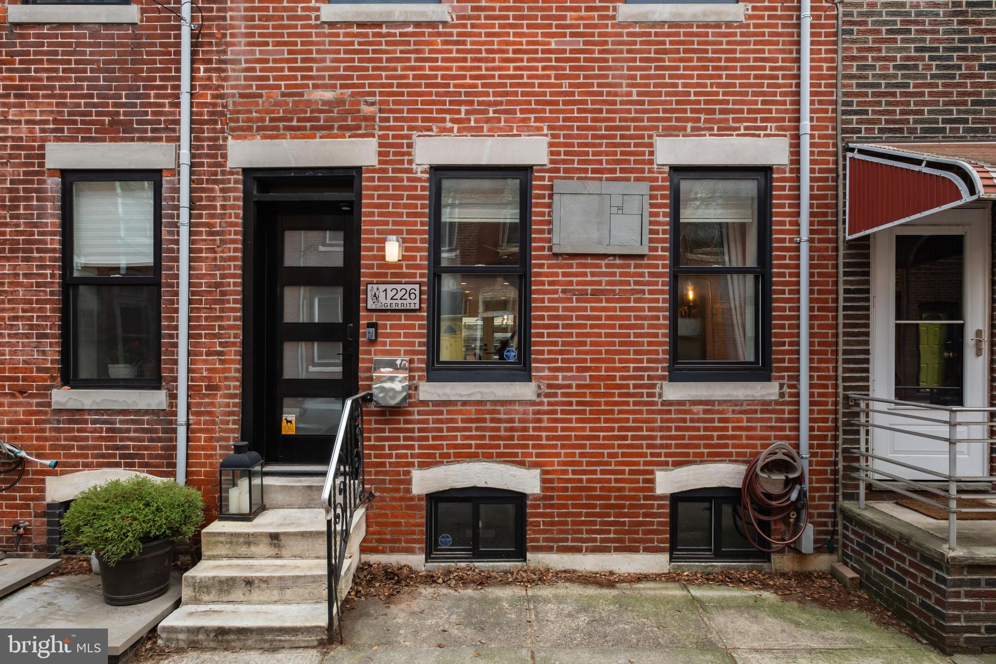 EAST PASSYUNK CROSSING - Residential