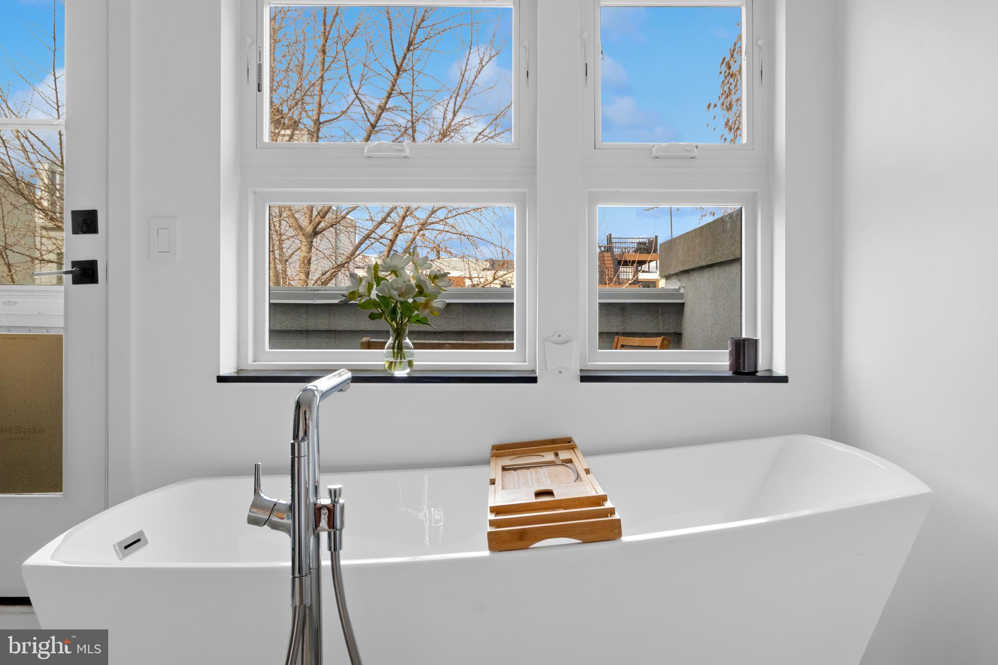 EAST PASSYUNK CROSSING - Residential