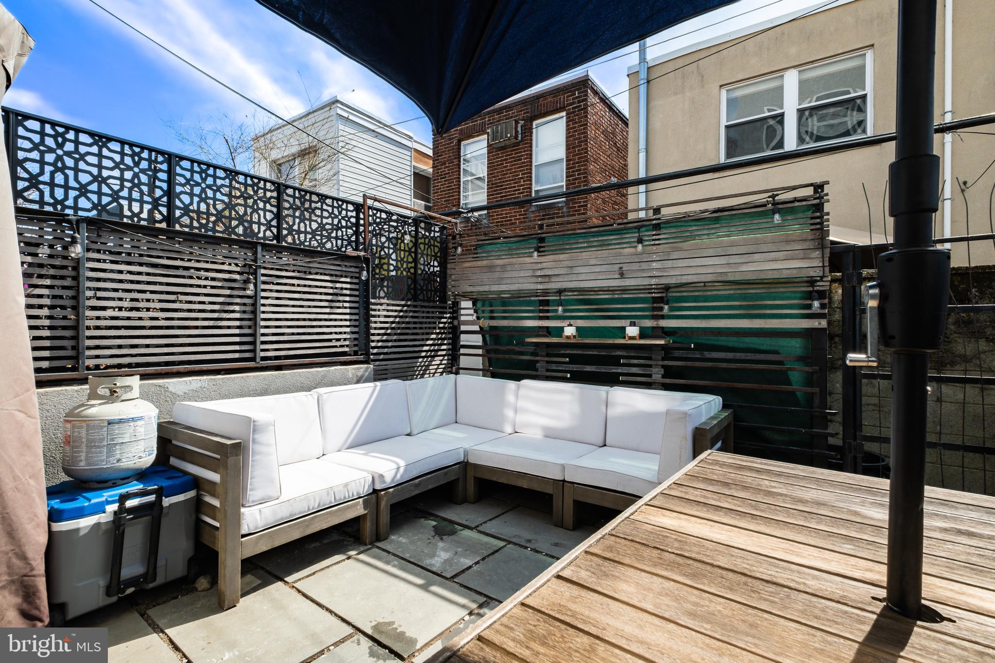 EAST PASSYUNK CROSSING - Residential