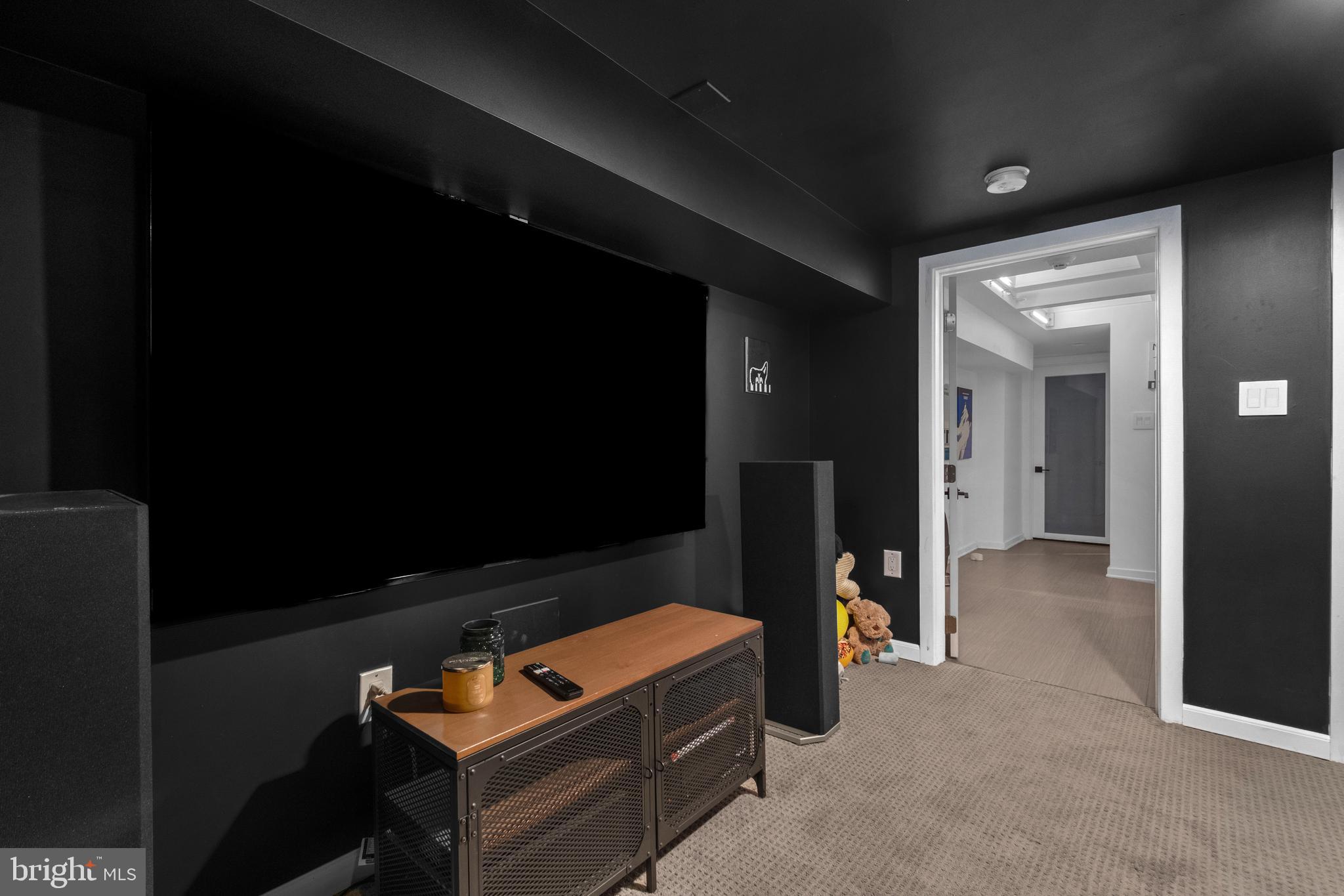 EAST PASSYUNK CROSSING - Residential