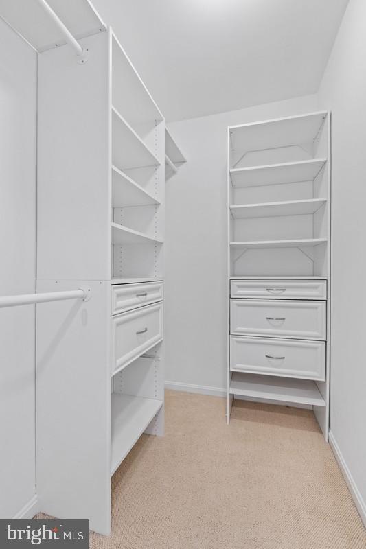 KENWOOD FOREST - Residential Lease