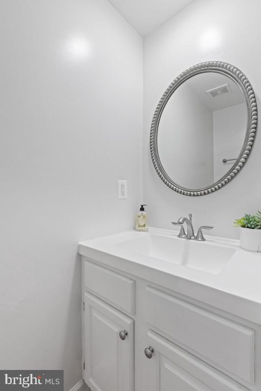 KENWOOD FOREST - Residential Lease