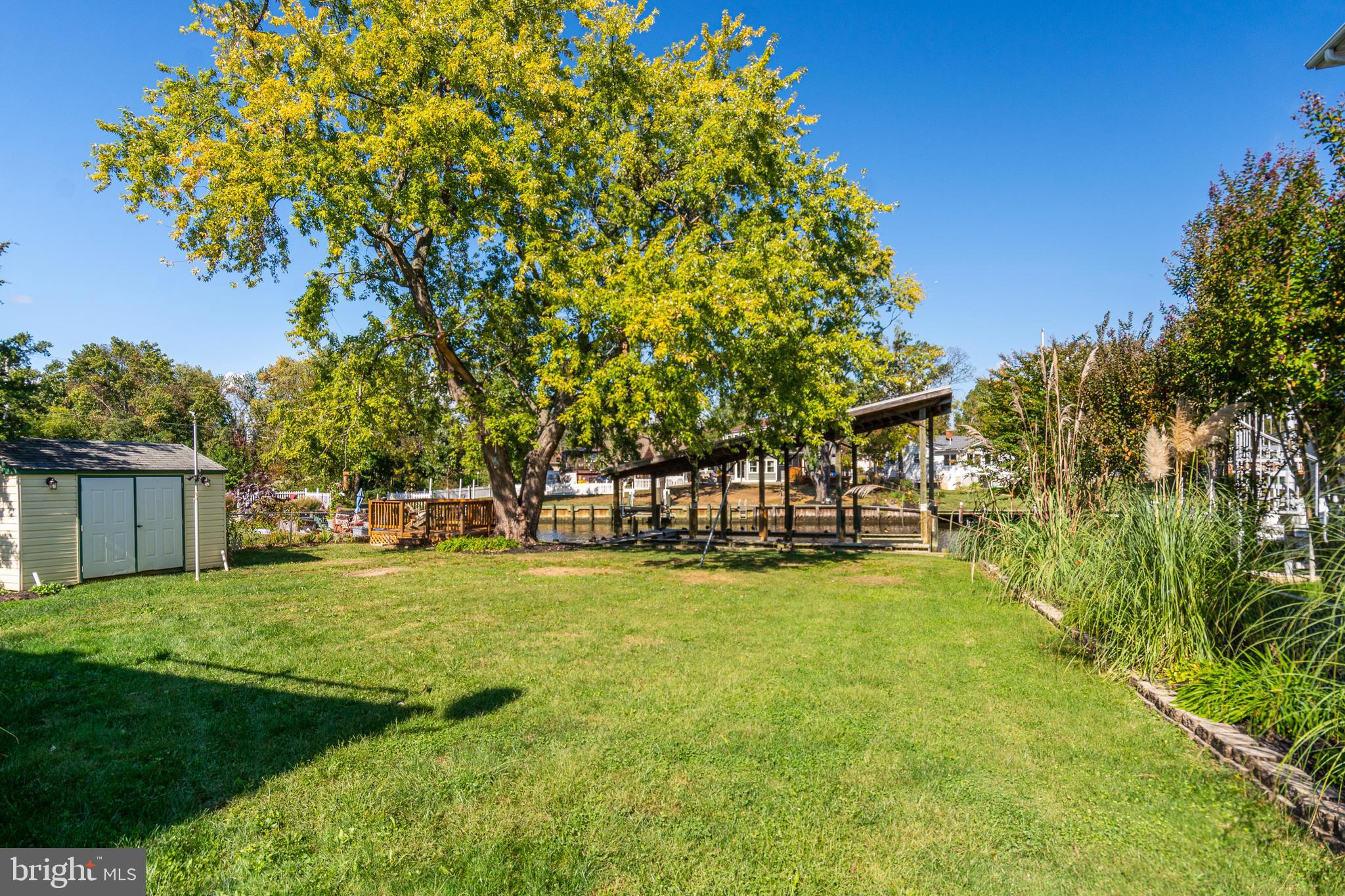 PINE WHIFF BEACH - Residential