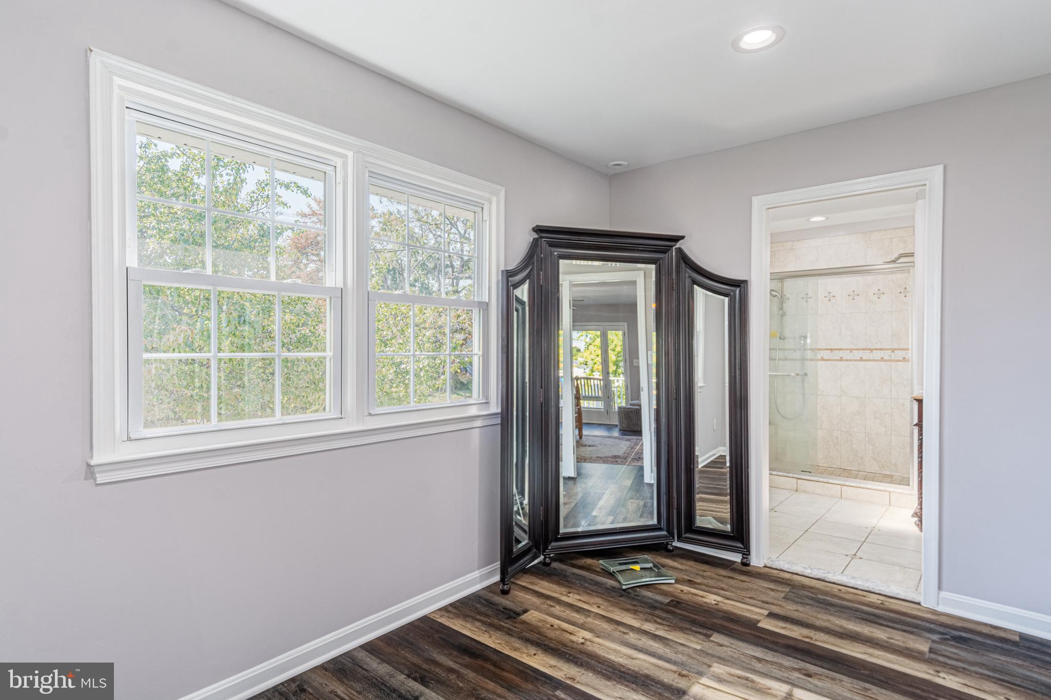 PINE WHIFF BEACH - Residential