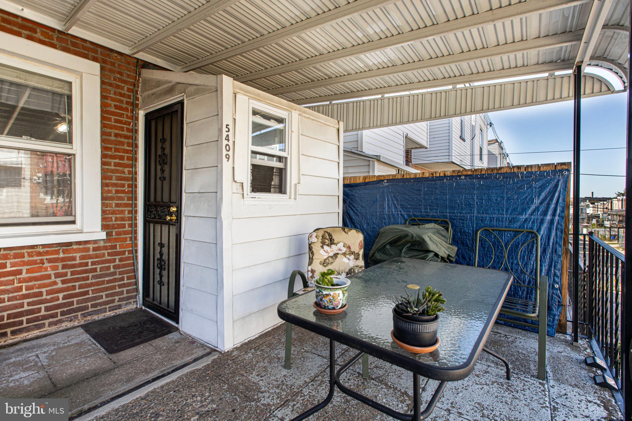 PHILADELPHIA - Residential