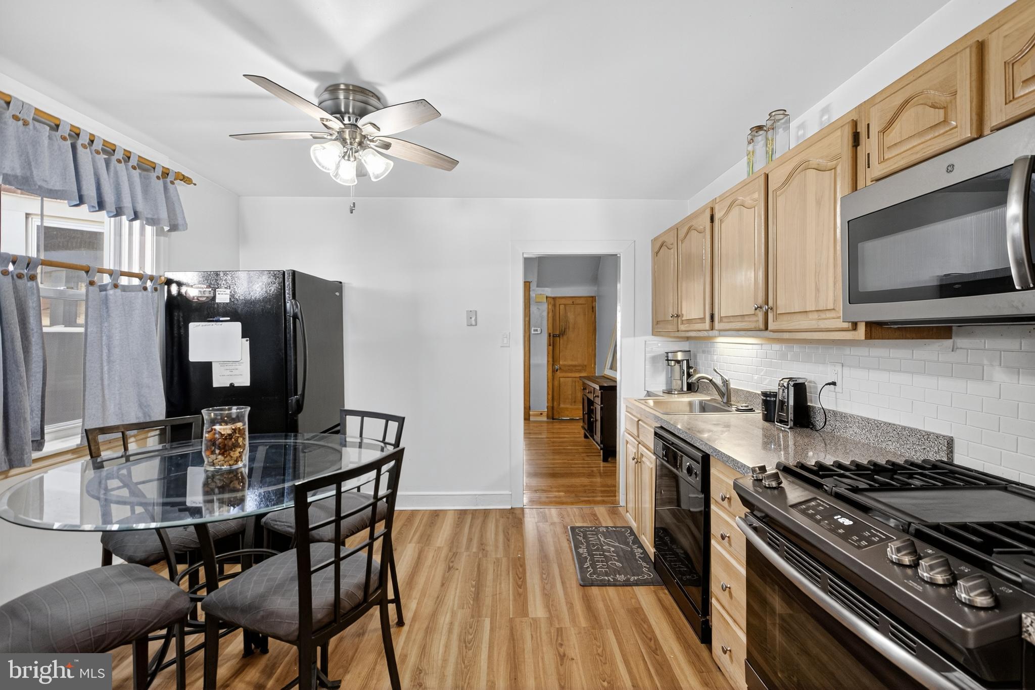 PHILADELPHIA - Residential