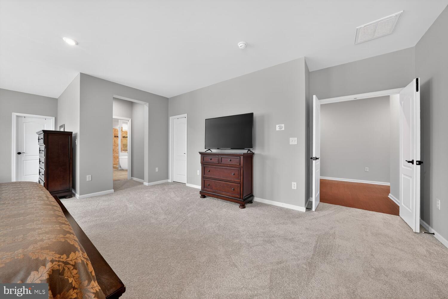 GREENS AT WILLOWSFORD - Residential