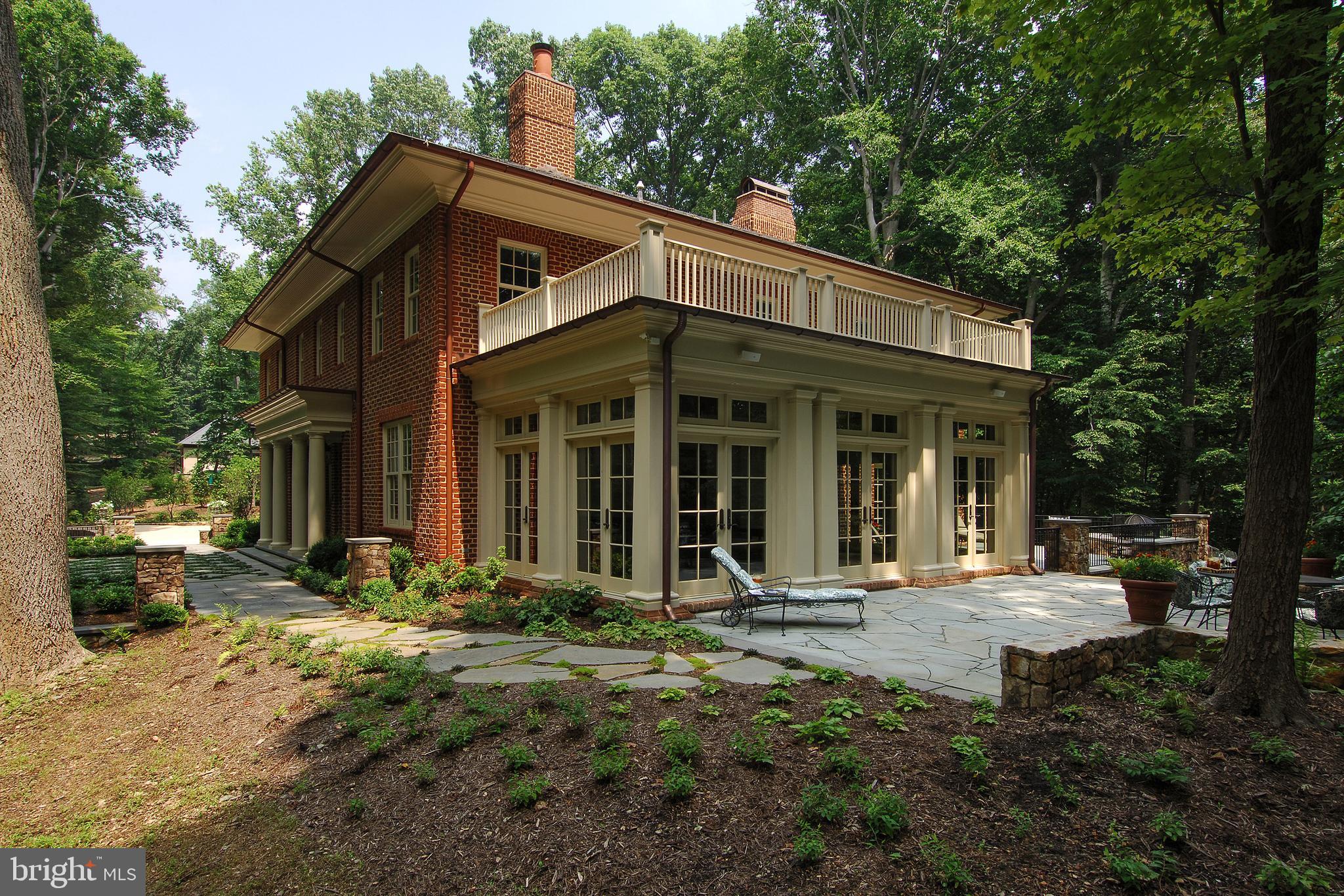 MERRY GO ROUND FARM - Residential