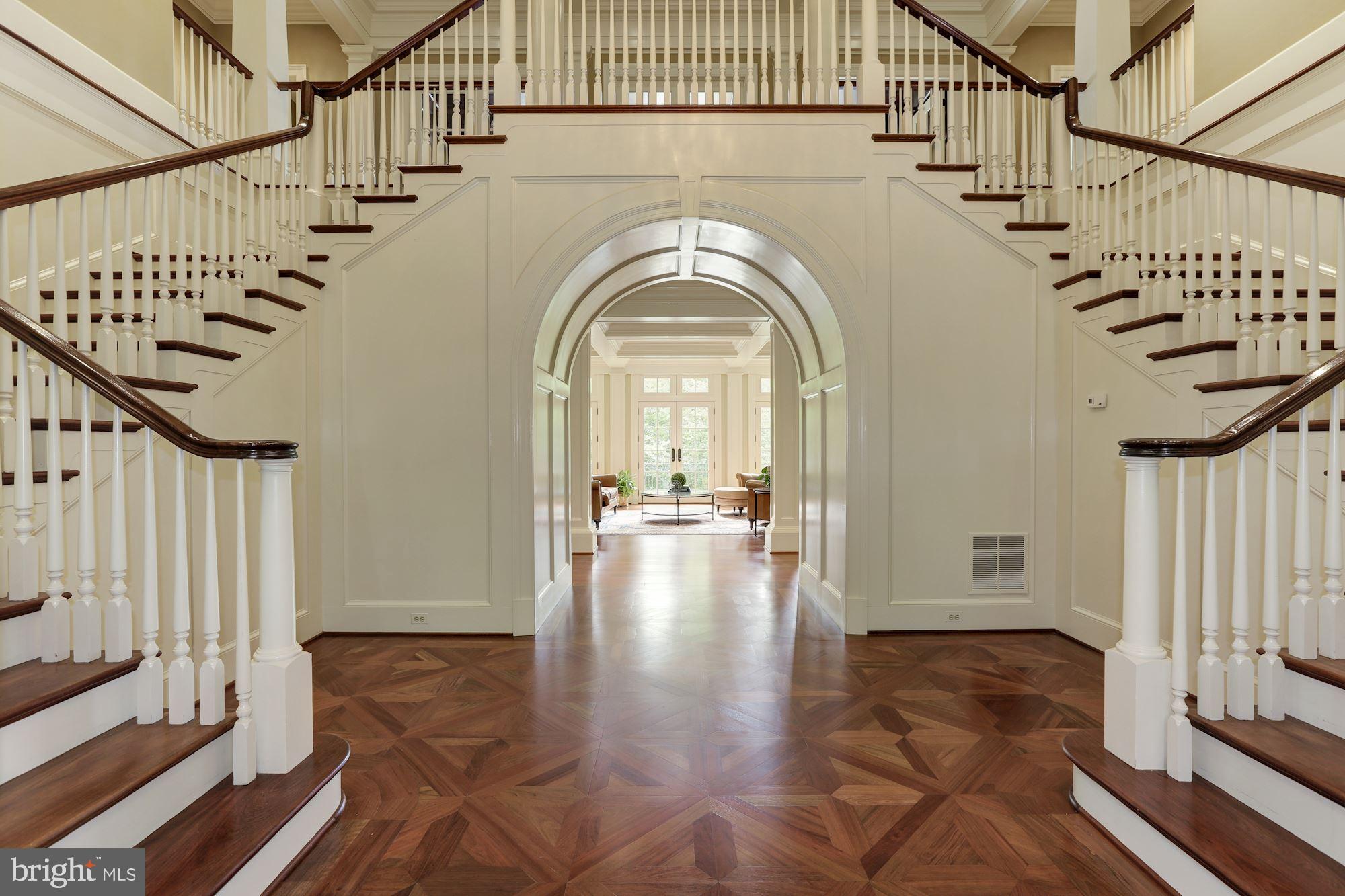 MERRY GO ROUND FARM - Residential