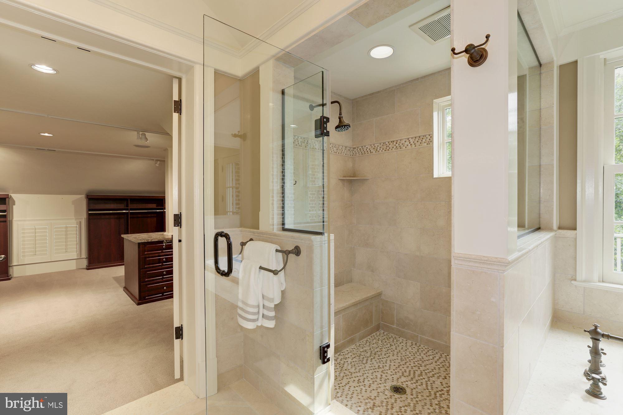 MERRY GO ROUND FARM - Residential