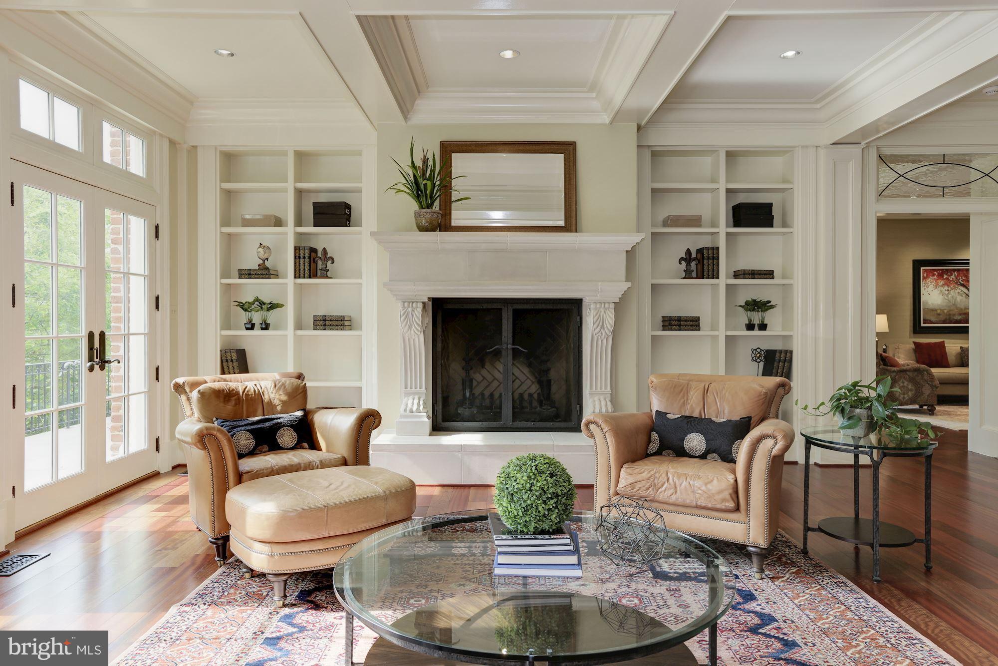 MERRY GO ROUND FARM - Residential