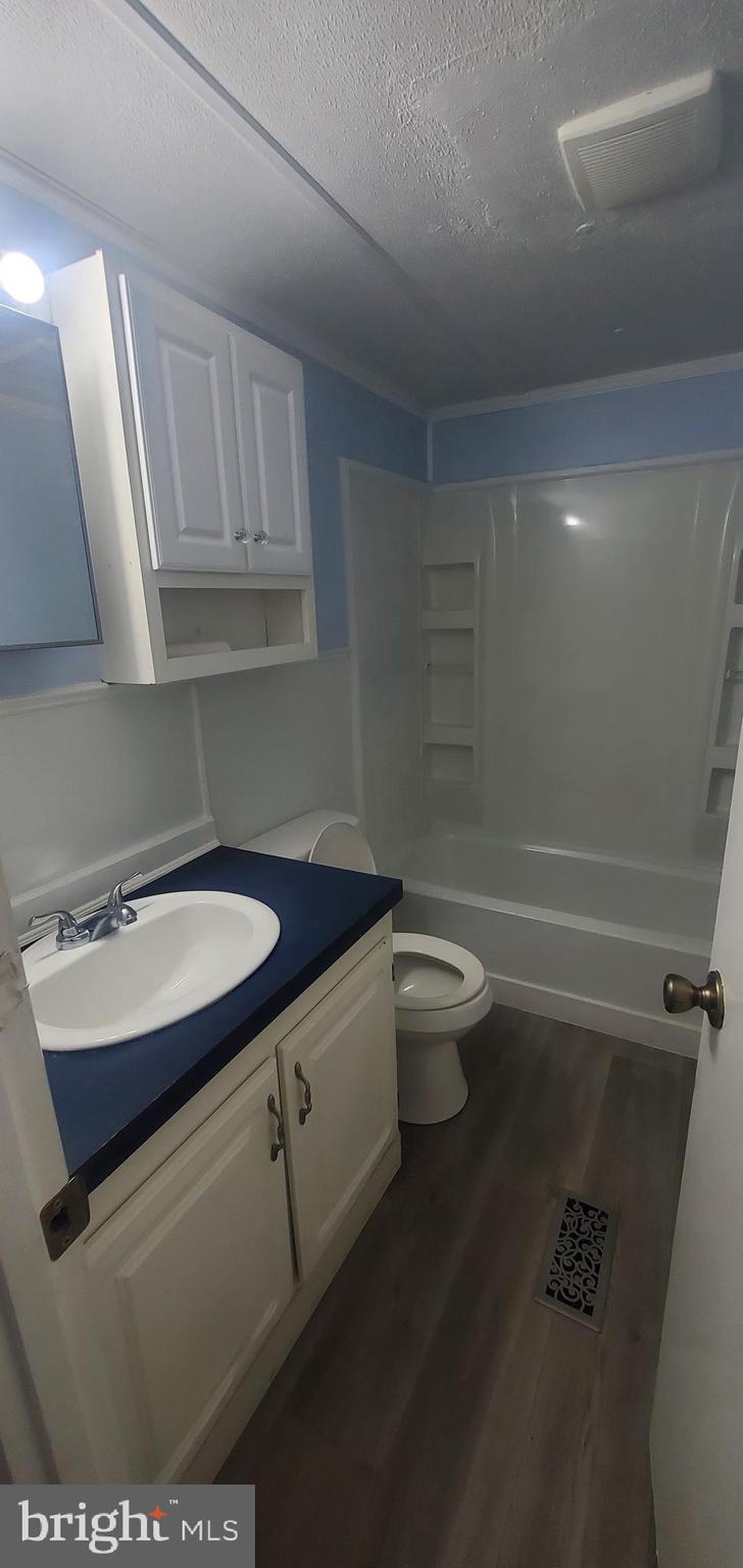 HOMESTEAD MOBILE HOME PARK - Residential