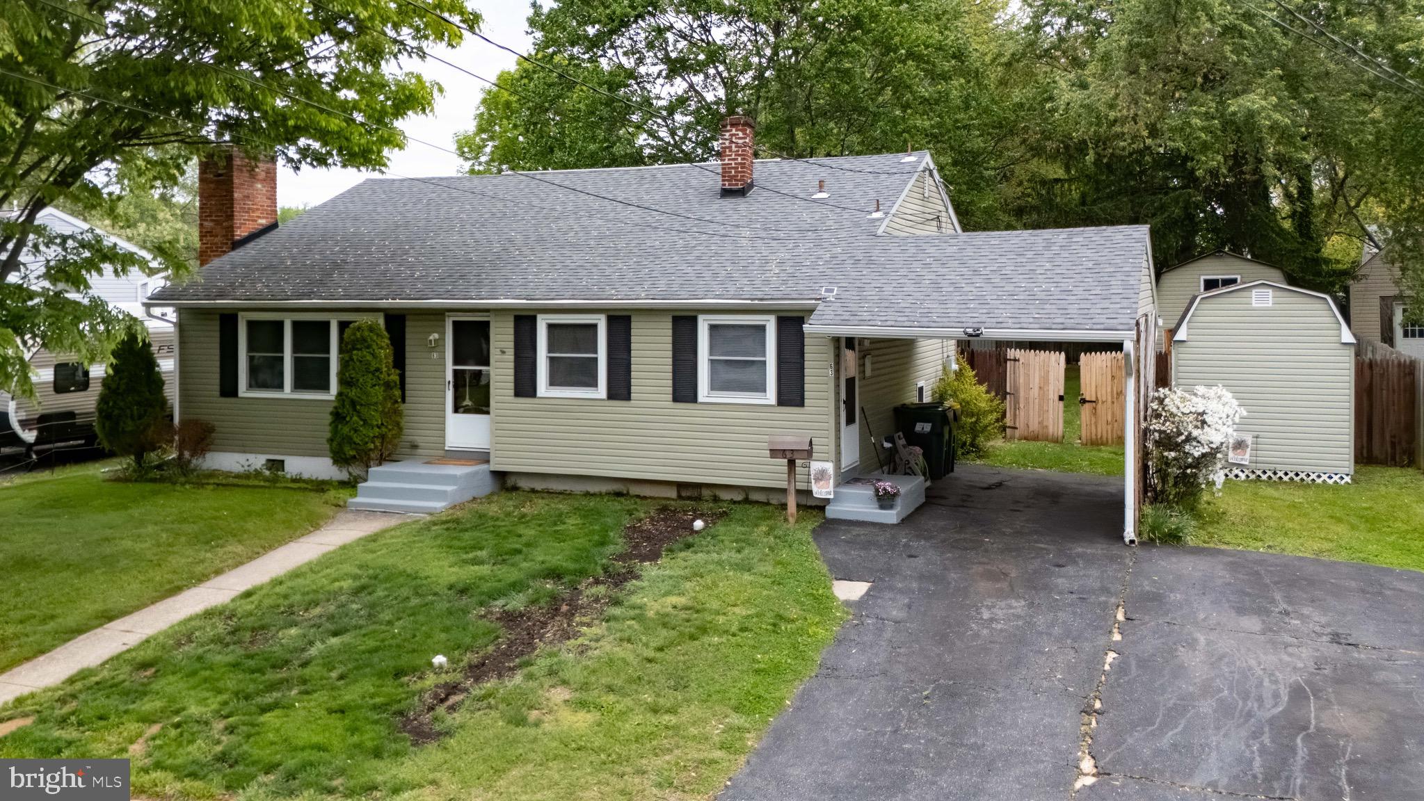 CHESTNUT HILL ESTATES - Residential