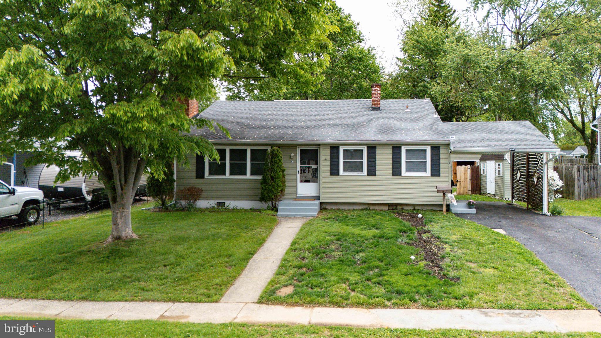 CHESTNUT HILL ESTATES - Residential